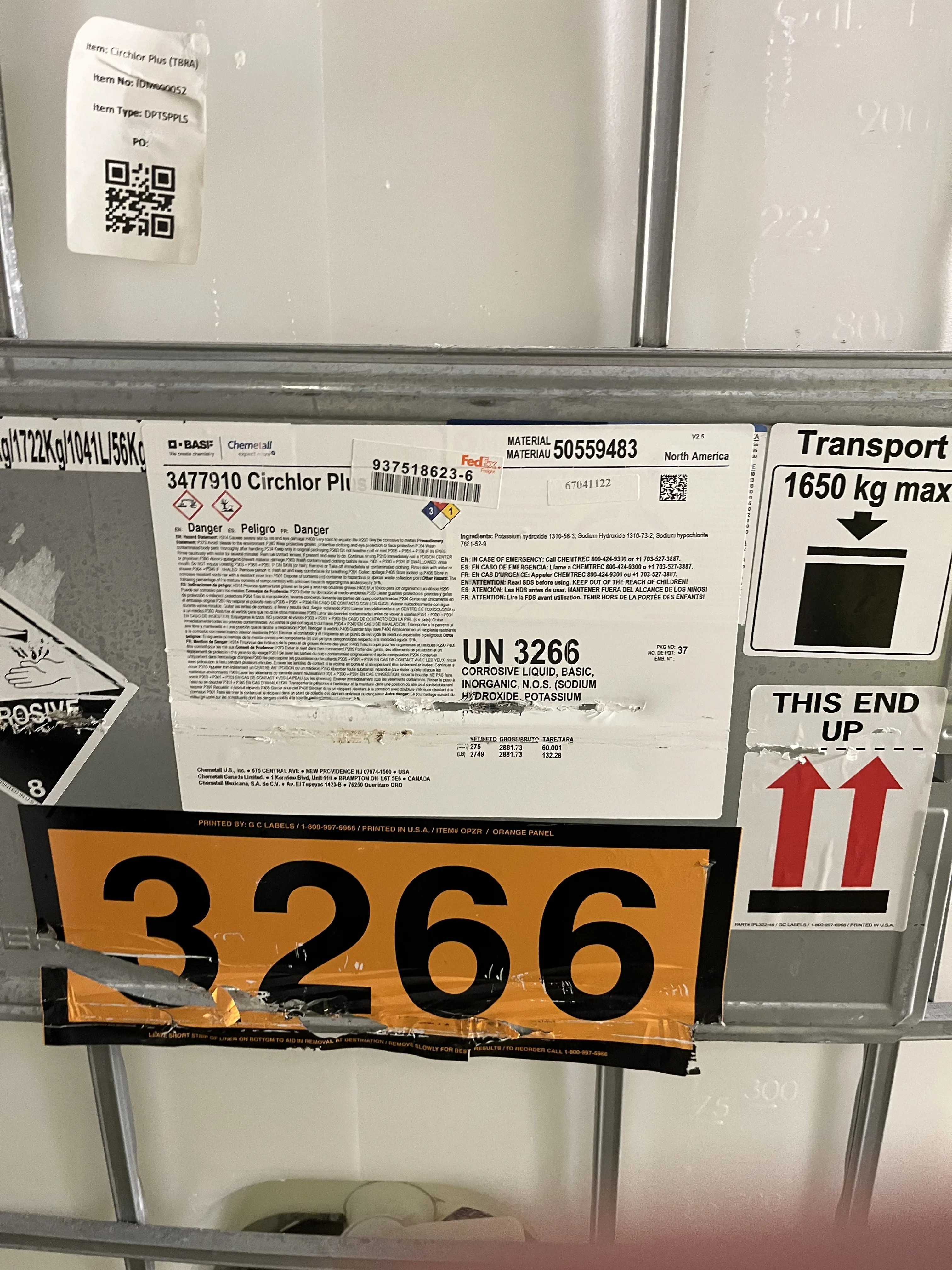 AEROFARMS LOT 10 - Specialized Cleaning Solutions & 350-Gallon Totes, photo 5