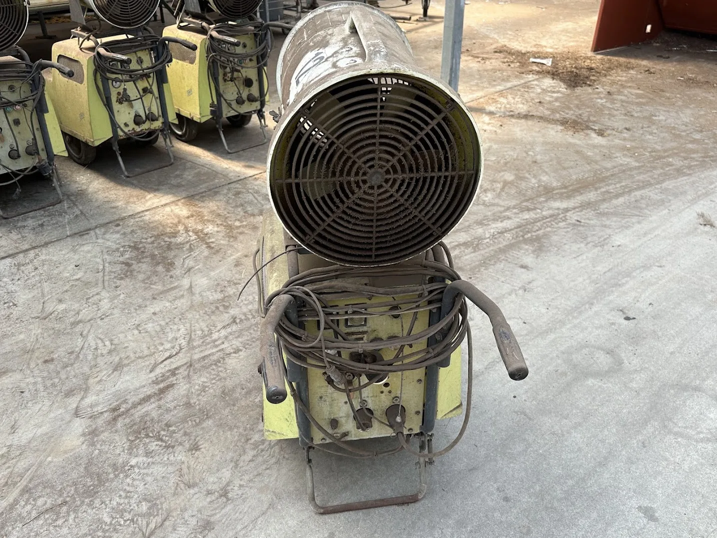 WHITE'S AUCTION LOT 104 - Used Ball Large AutoFog Greenhouse Fogger - Unit #12 - Covers Up to 70,000 sq ft with HAF Fans, photo 2
