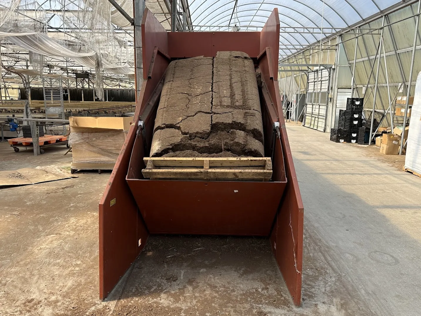 WHITES AUCTION LOT 114 - Used Javo Big-Bale Soil Breaker Unit for Horticulture - Efficient Substrate Handling, photo 2