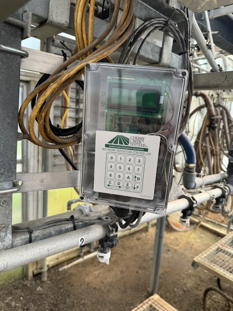WHITES AUCTION LOT 125 - 21' Double Rail Watering Boom System with Cherry Creek Systems Network Irrigation Controller in GH23 Starting Area Boom 2, photo 3