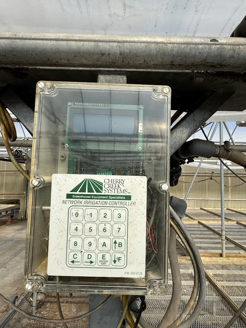 WHITES AUCTION LOT 136- 21' Double Rail Watering Boom System Number 7 with Cherry Creek Systems Network Irrigation Controller in GH25A, photo 3