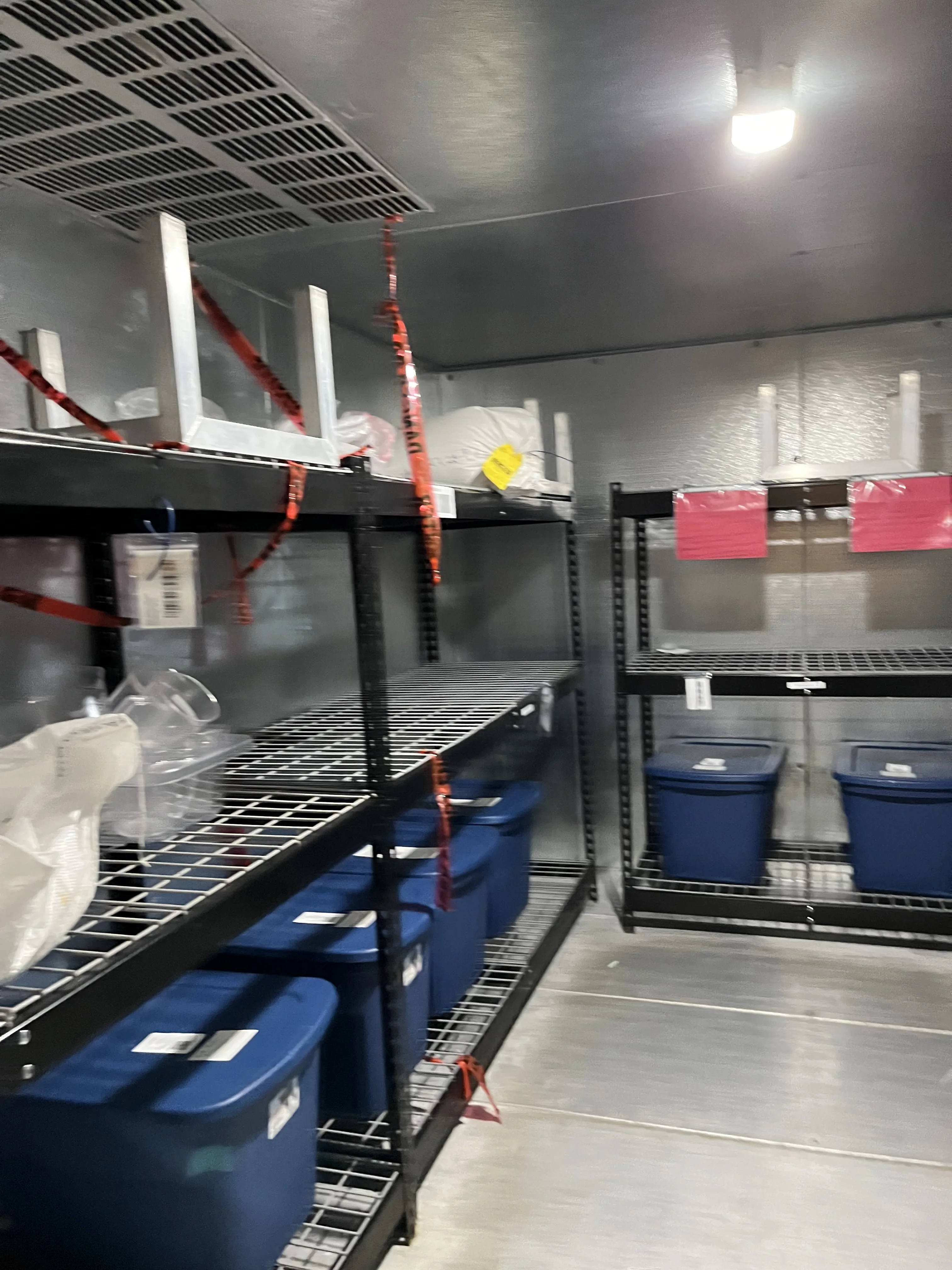 AEROFARMS LOT 14 - Norlake KL P26X78 Walk-In Seed Cooler - Optimal Seed Storage Solution!, photo 4