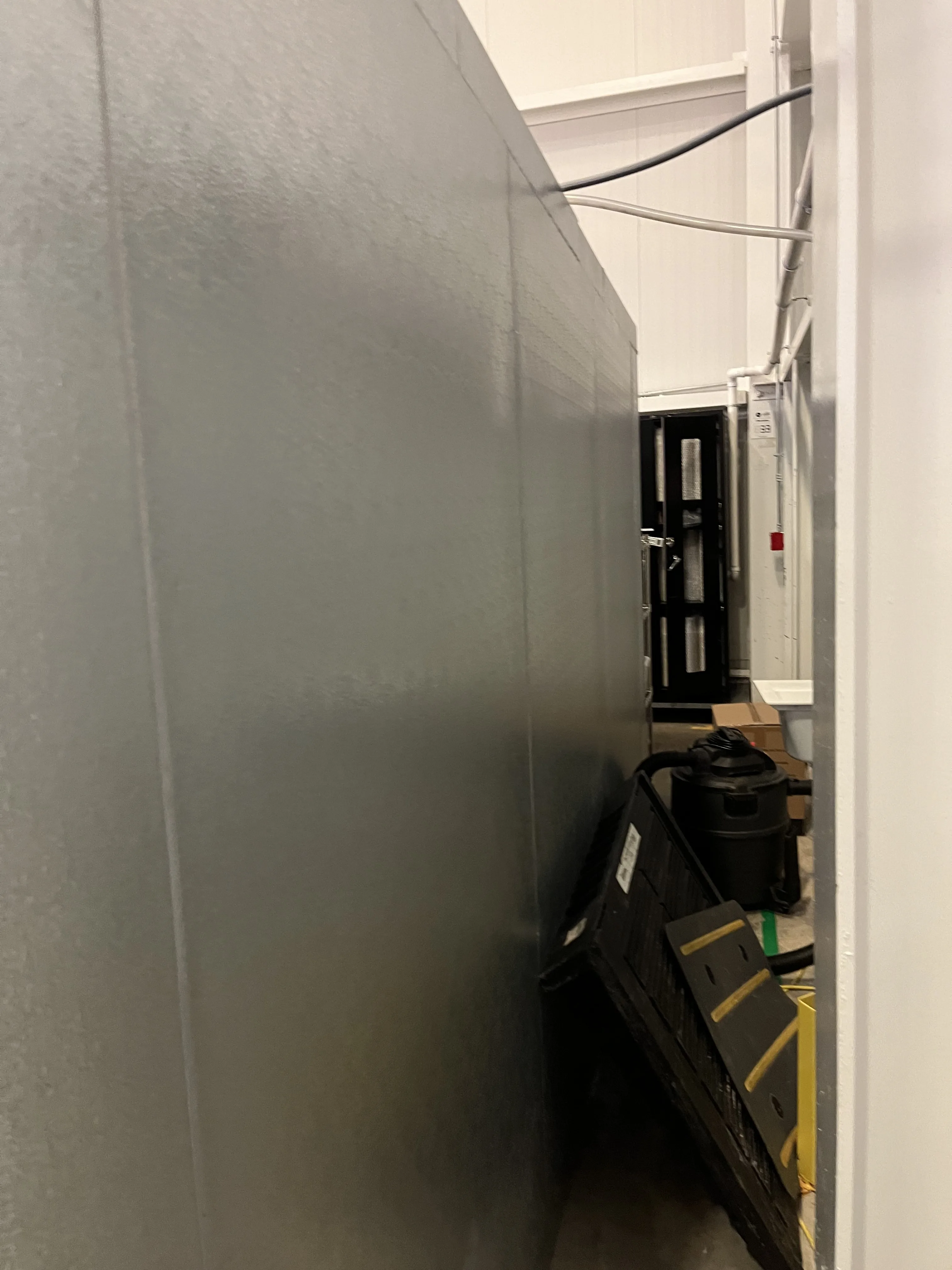 AEROFARMS LOT 14 - Norlake KL P26X78 Walk-In Seed Cooler - Optimal Seed Storage Solution!, photo 6