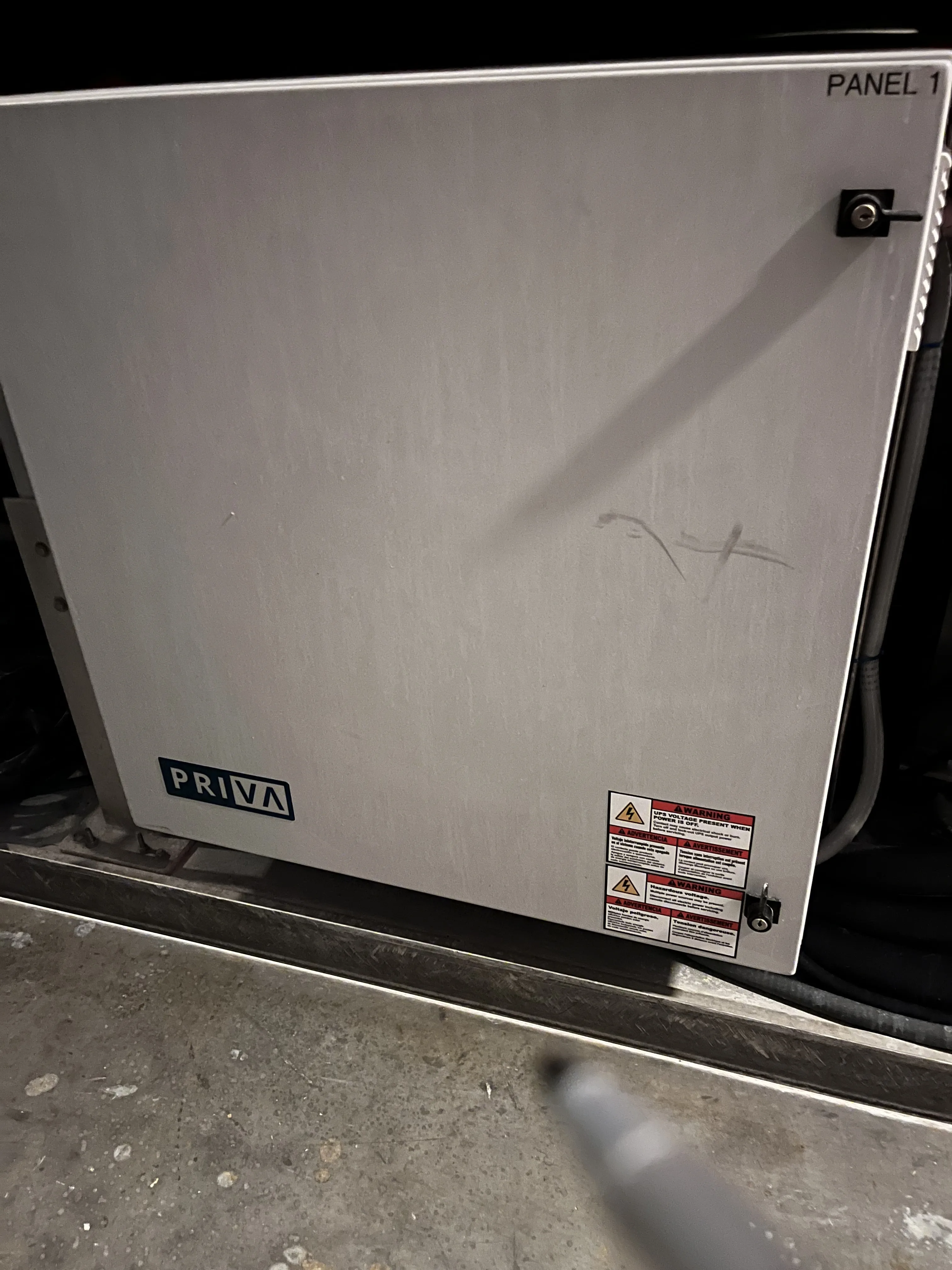 AEROFARMS LOT 20 - Priva Control Panel, photo 2