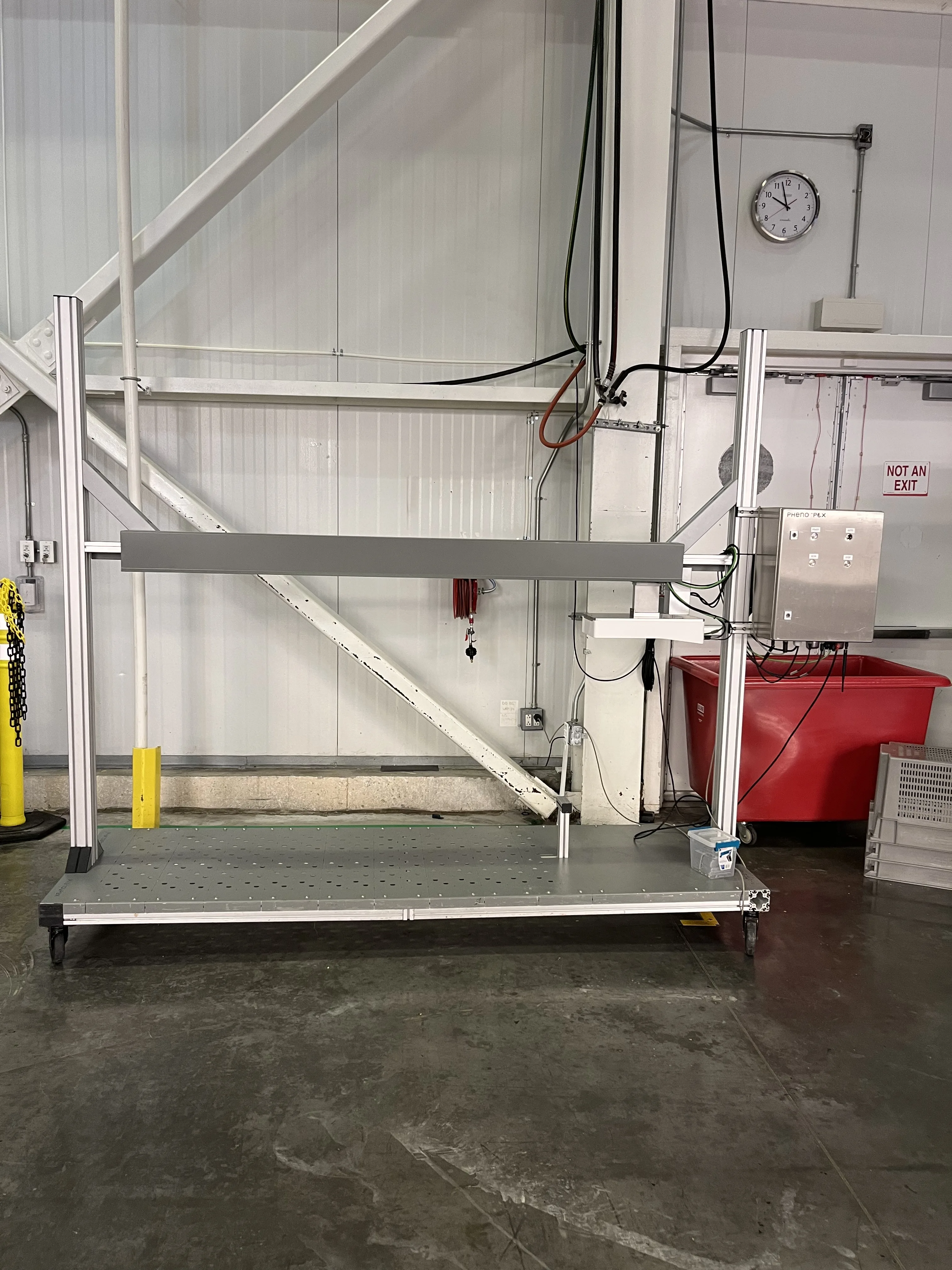 AEROFARMS LOT 21 - PlantEye F500: Multispectral 3D Scanner for Advanced Plant Analysis, photo 5
