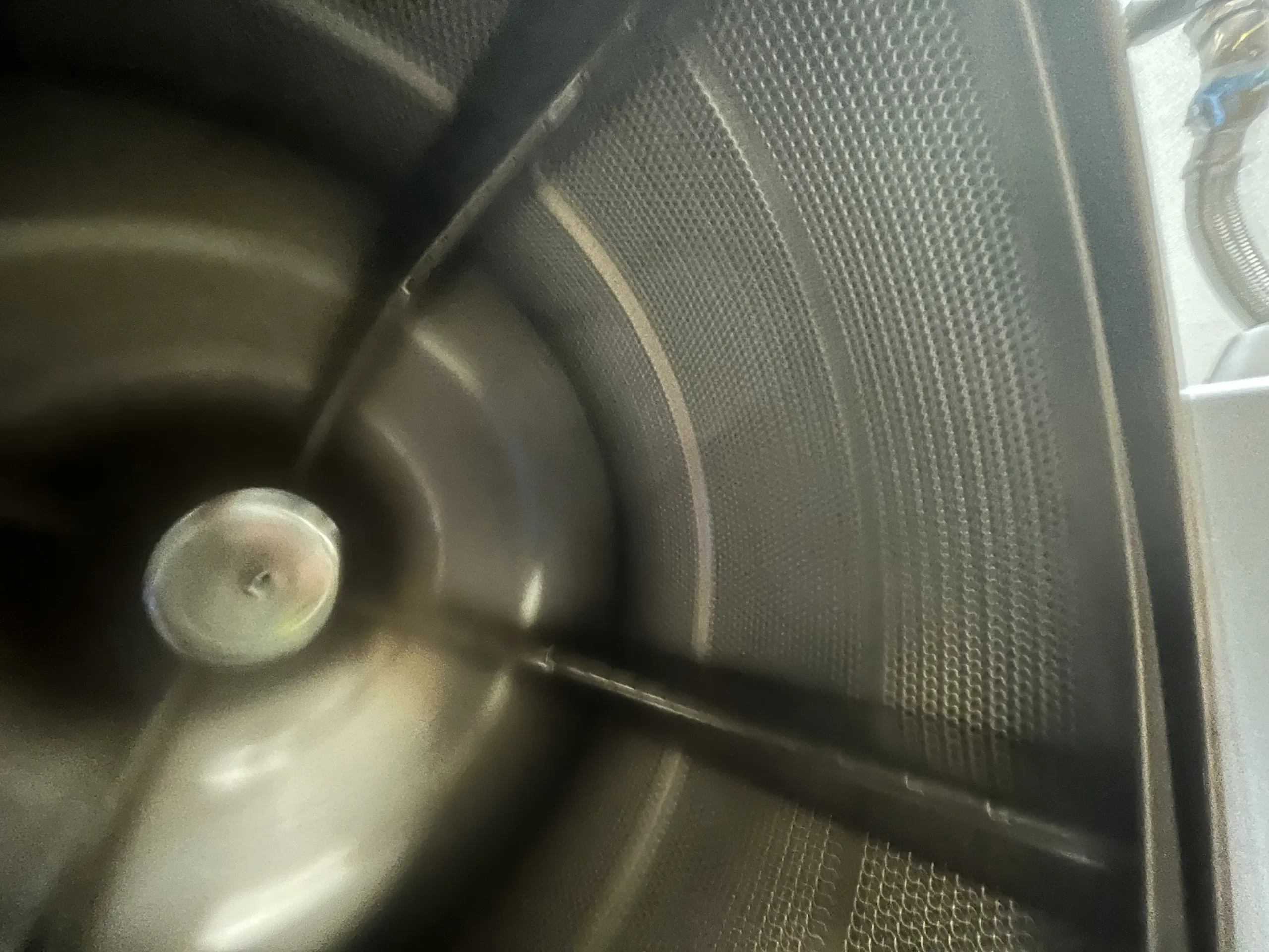 AEROFARMS LOT 39 - Alliance UniMac Cabinet Hardmount Washer-Extractors, photo 6
