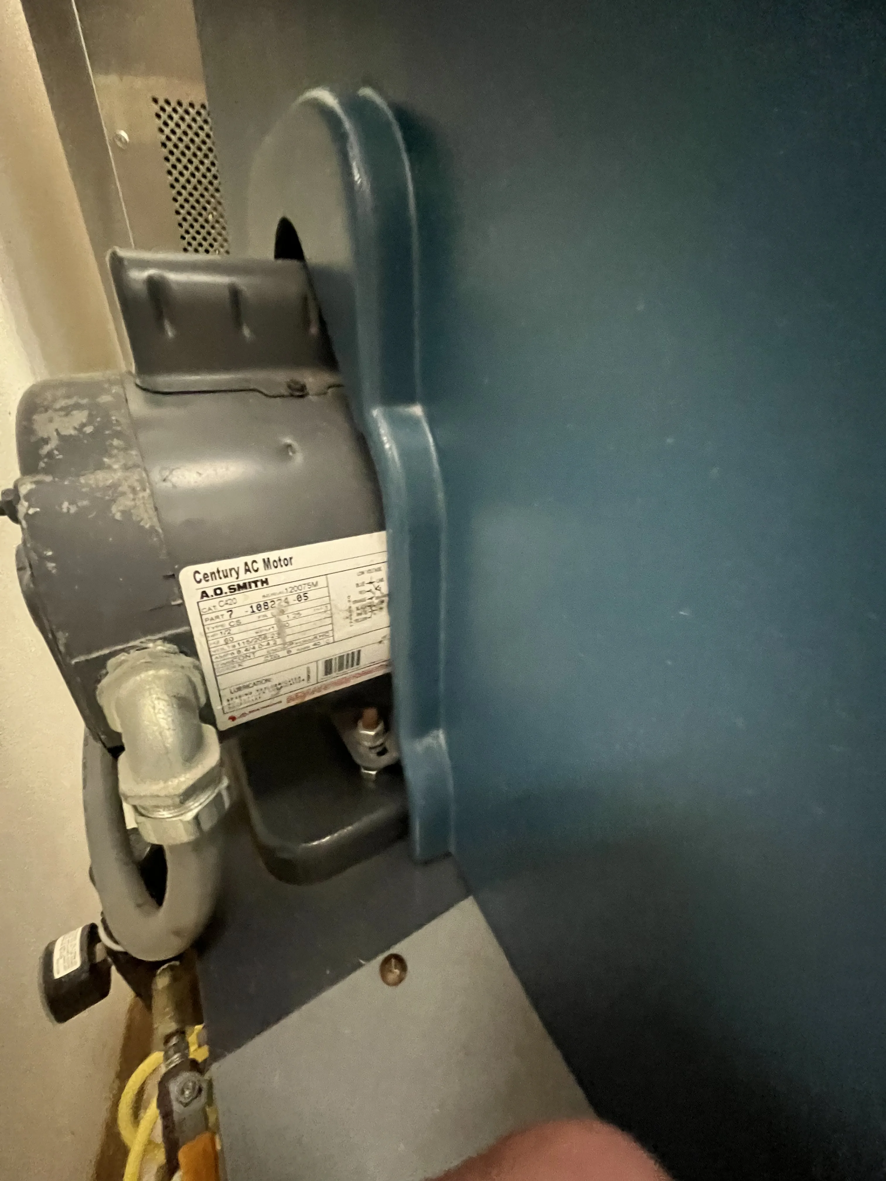 AEROFARMS LOT 41 - Edward Segal Inc. Model 83GW: Fully Automatic Grommet Machine, photo 5