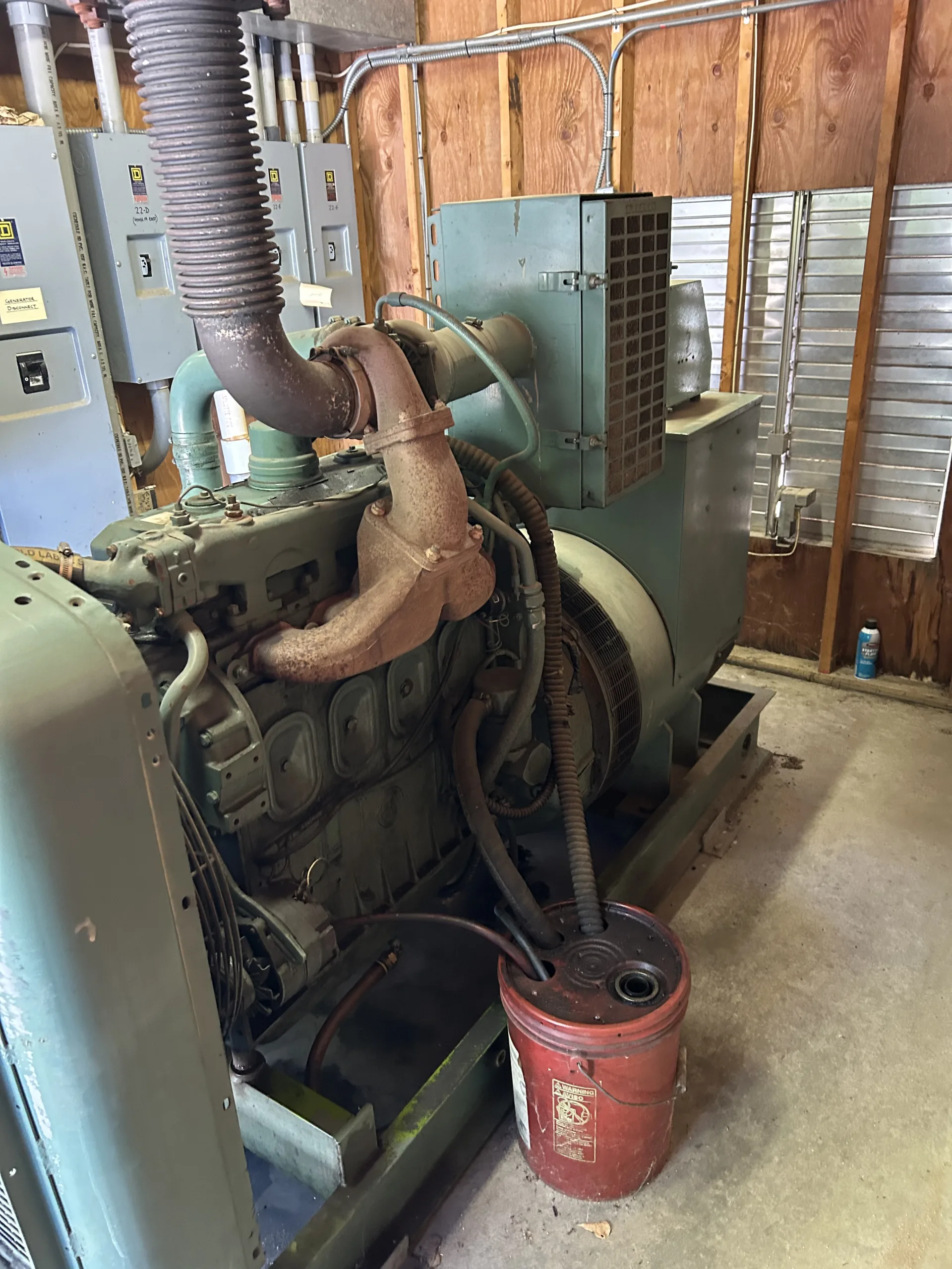 WHITES AUCTION LOT 425 - Detroit Diesel Generator 125 kW in Packing Shed, photo 9