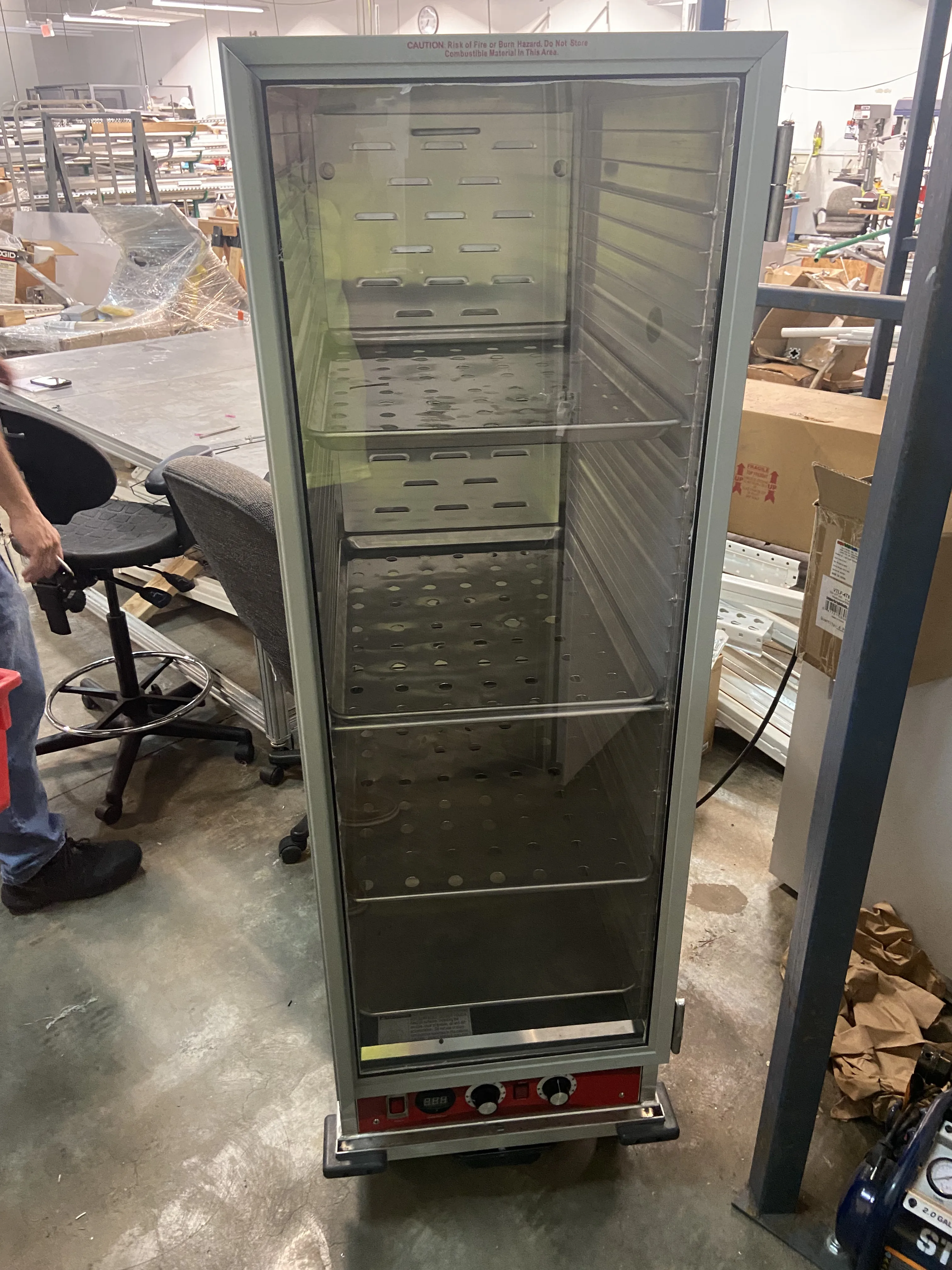 AEROFARMS LOT 5 - Avantco HEAT-1836I Full Size Insulated Heated Holding Cabinet", photo 3