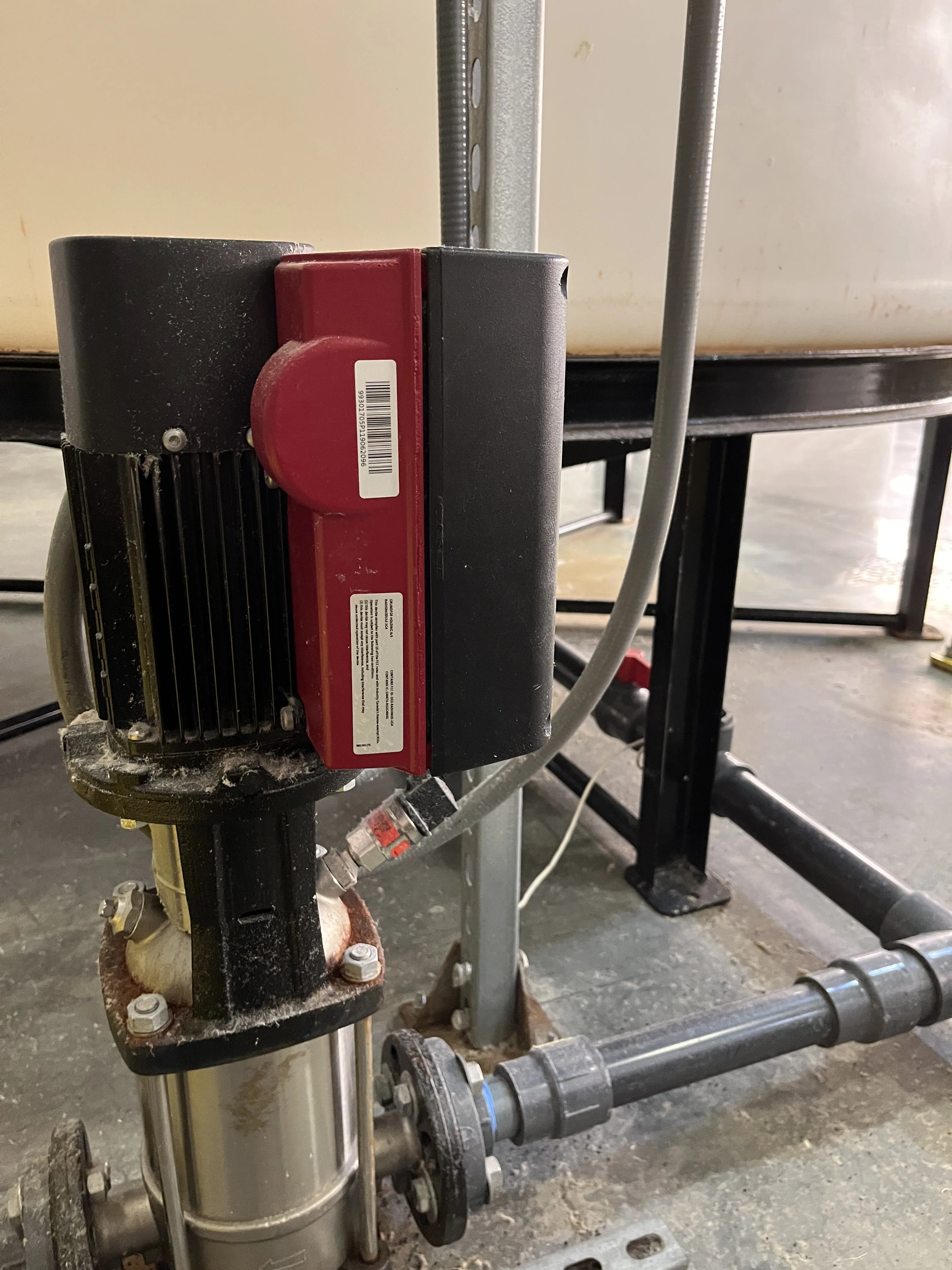 AEROFARMS LOT 9 - Grundfos, WEG & AMT Water Pumps, photo 2