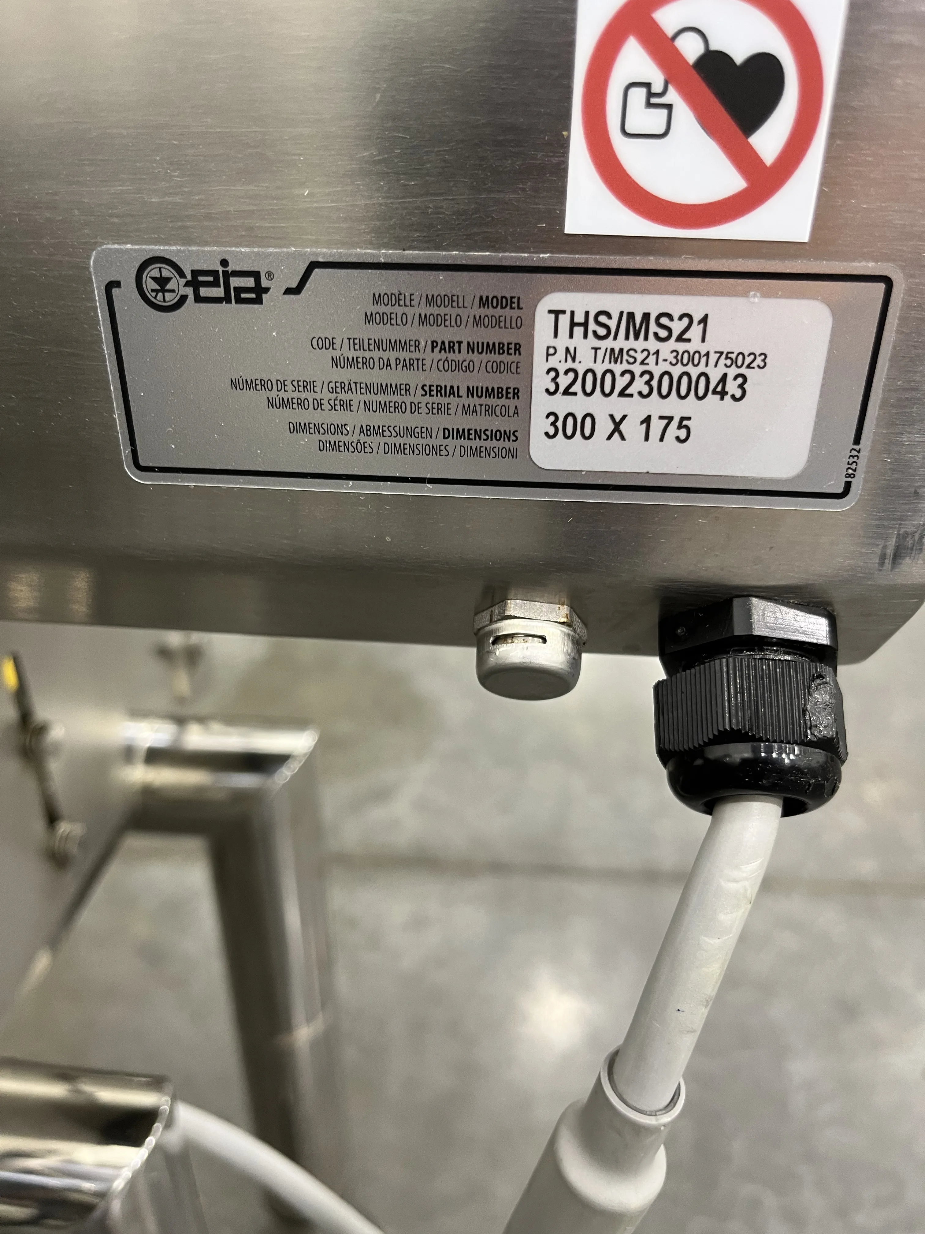 AEROFARMS LOT 92 - CEIA MS21 Metal Detector System, photo 3