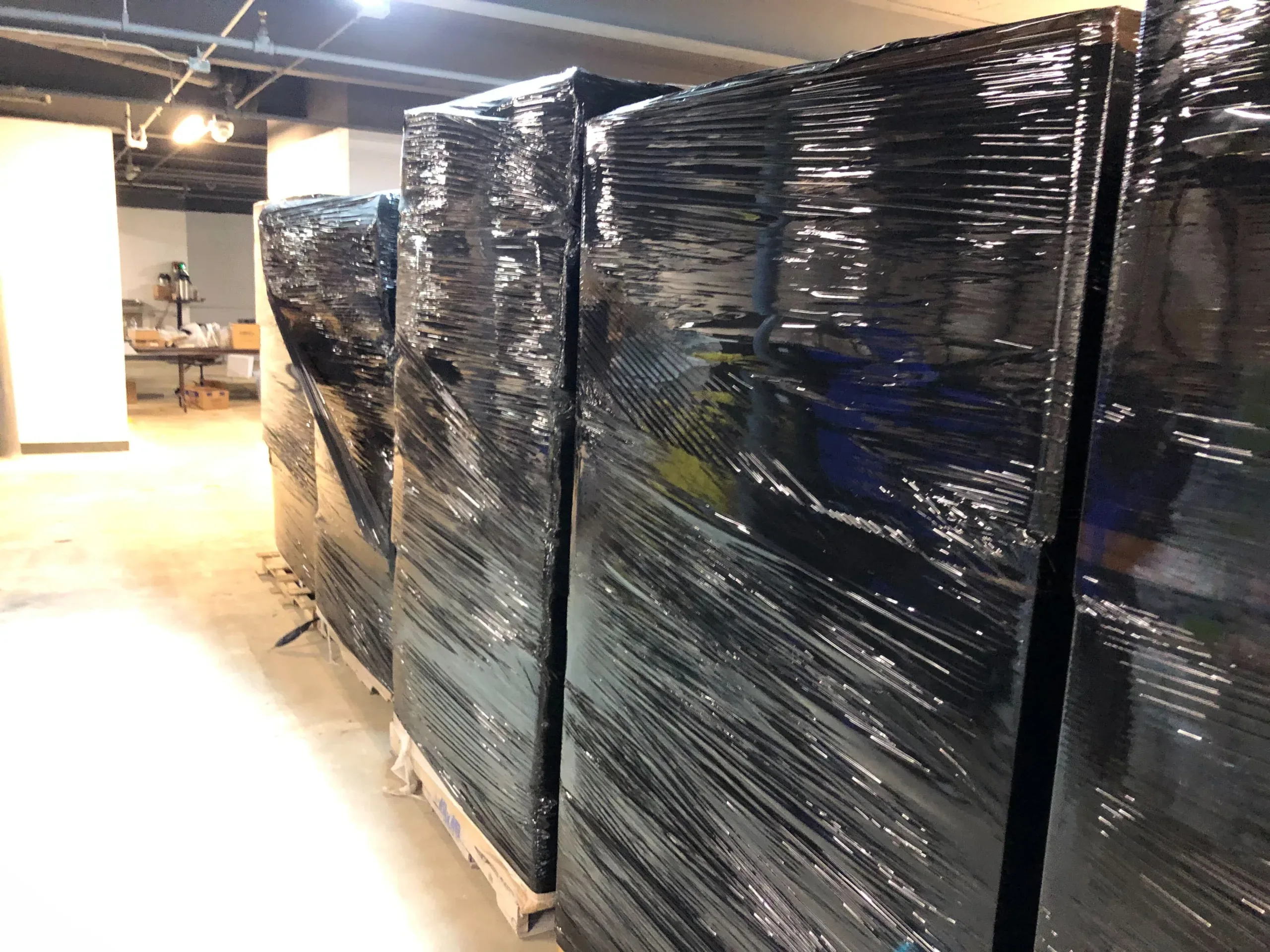 2x8 Botanicare Used Flood Trays (50 Count) - Located in Tri-State Area, photo 2