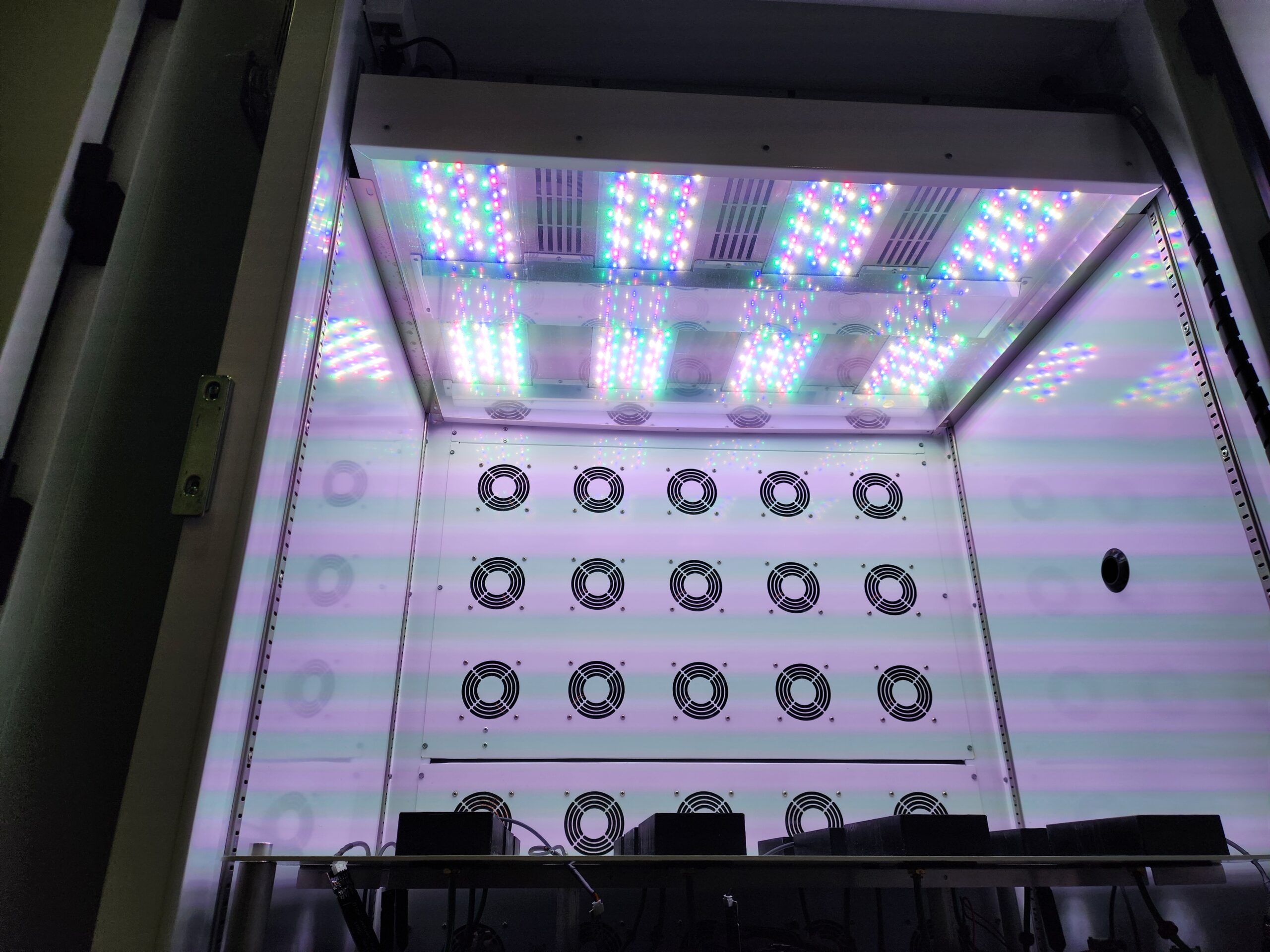 Percival Scientific LED-41L1 Plant Growth Chambers - Grand Rapids, Michigan, photo 8