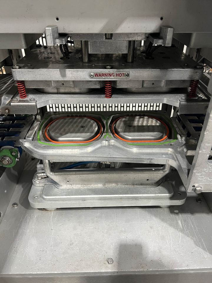 Proseal GTO Tray Sealer with Gas Flush - Orlando, Florida, photo 2