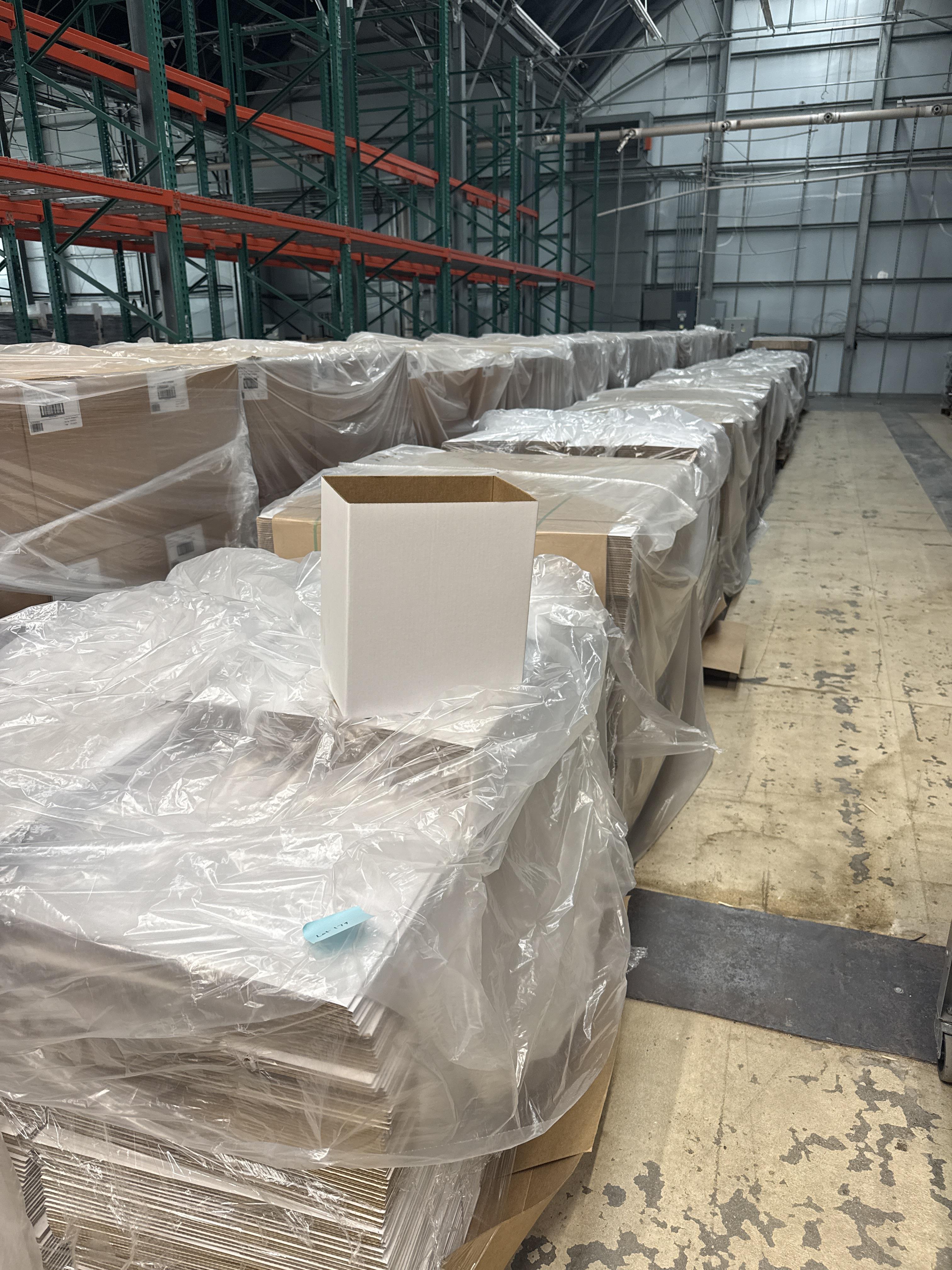 13 Pallets Live Plant Covers HSC Corrugated Sleeves – Approx. 11,700 Total Units, photo 2