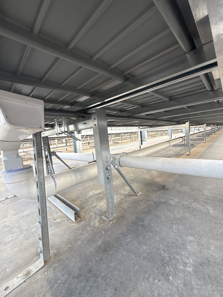 (6) Next Gen Rolling Greenhouse Benches with Staal & Plast Flood Trays – 1,785 SF Total Canopy, photo 4