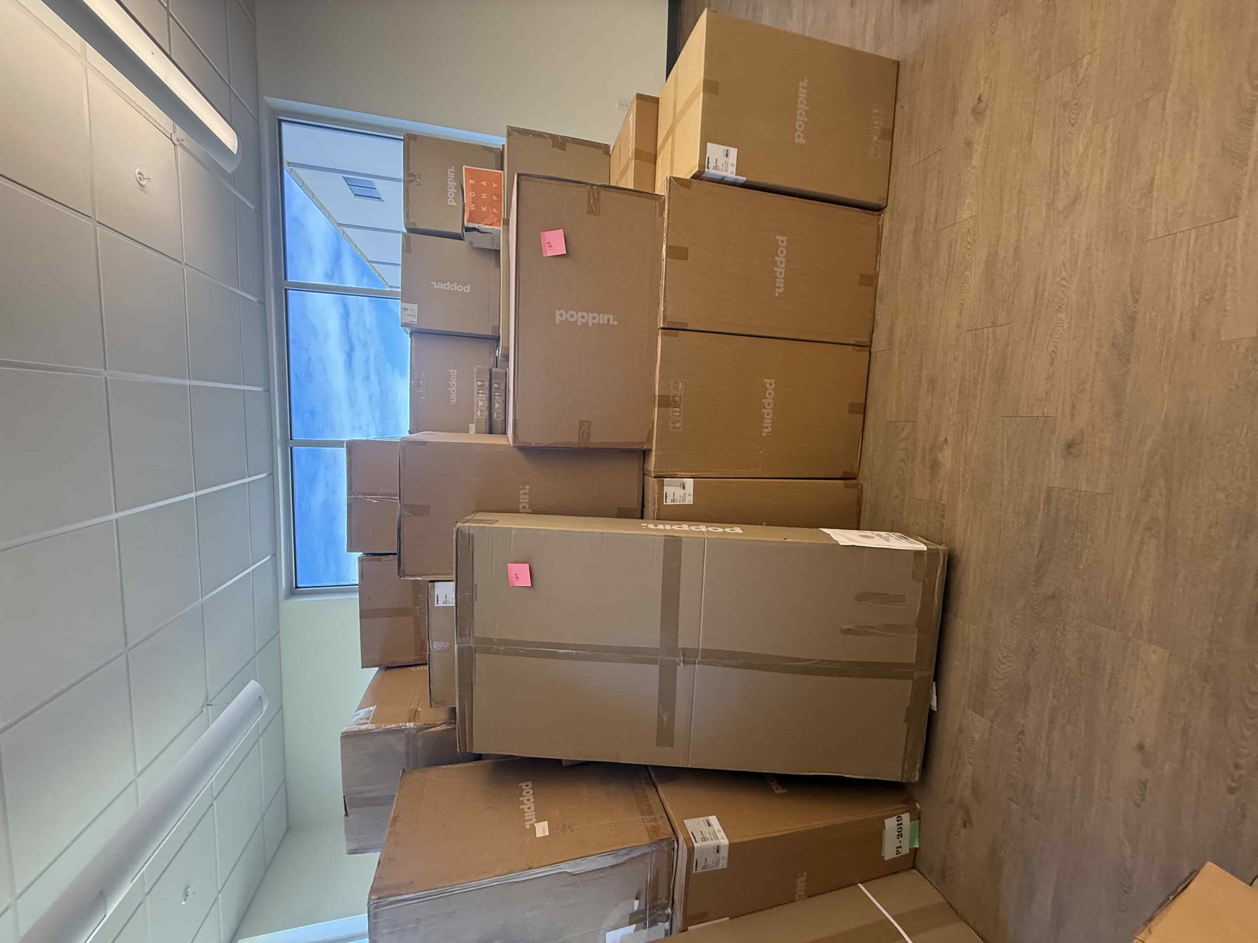 SB10 Poppin & National Office Furniture Mixed Office Inventory – Task Chairs, Meeting Chairs, Desktops, and Panels, photo 2