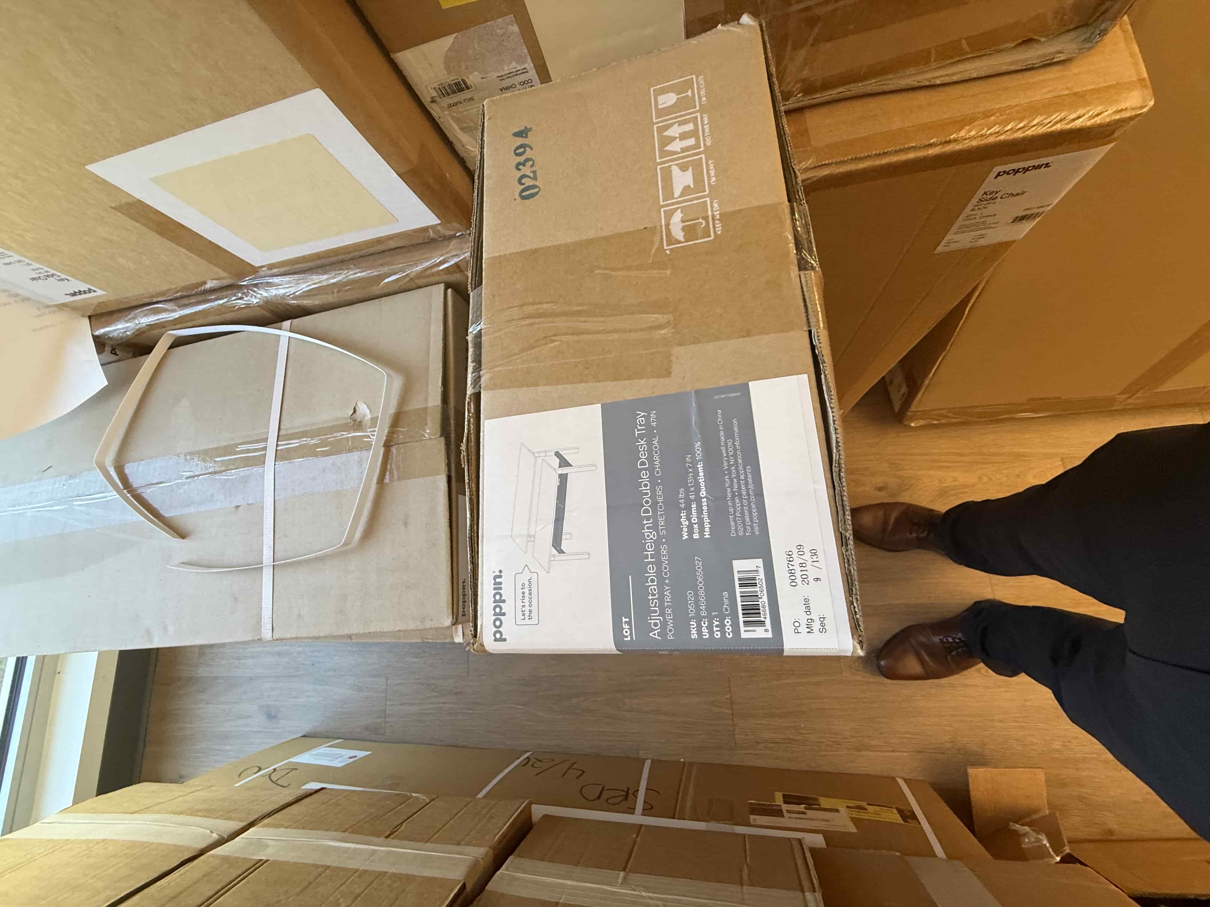 SB10 Poppin & National Office Furniture Mixed Office Inventory – Task Chairs, Meeting Chairs, Desktops, and Panels, photo 9