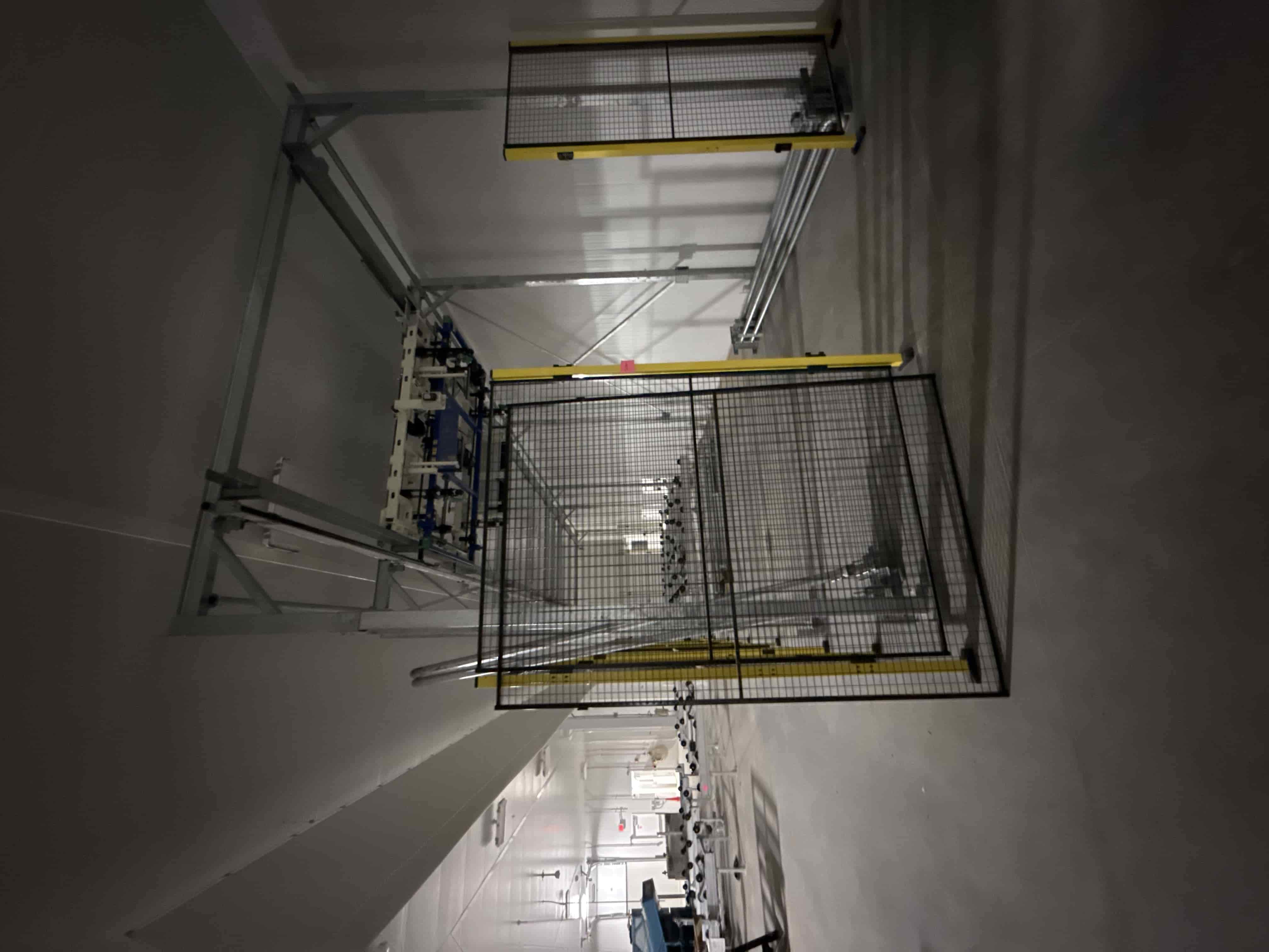 SB1000: Logiqs Automated Tray Buffer & Conveyor System – Bowery Farming Farm 4, photo 4