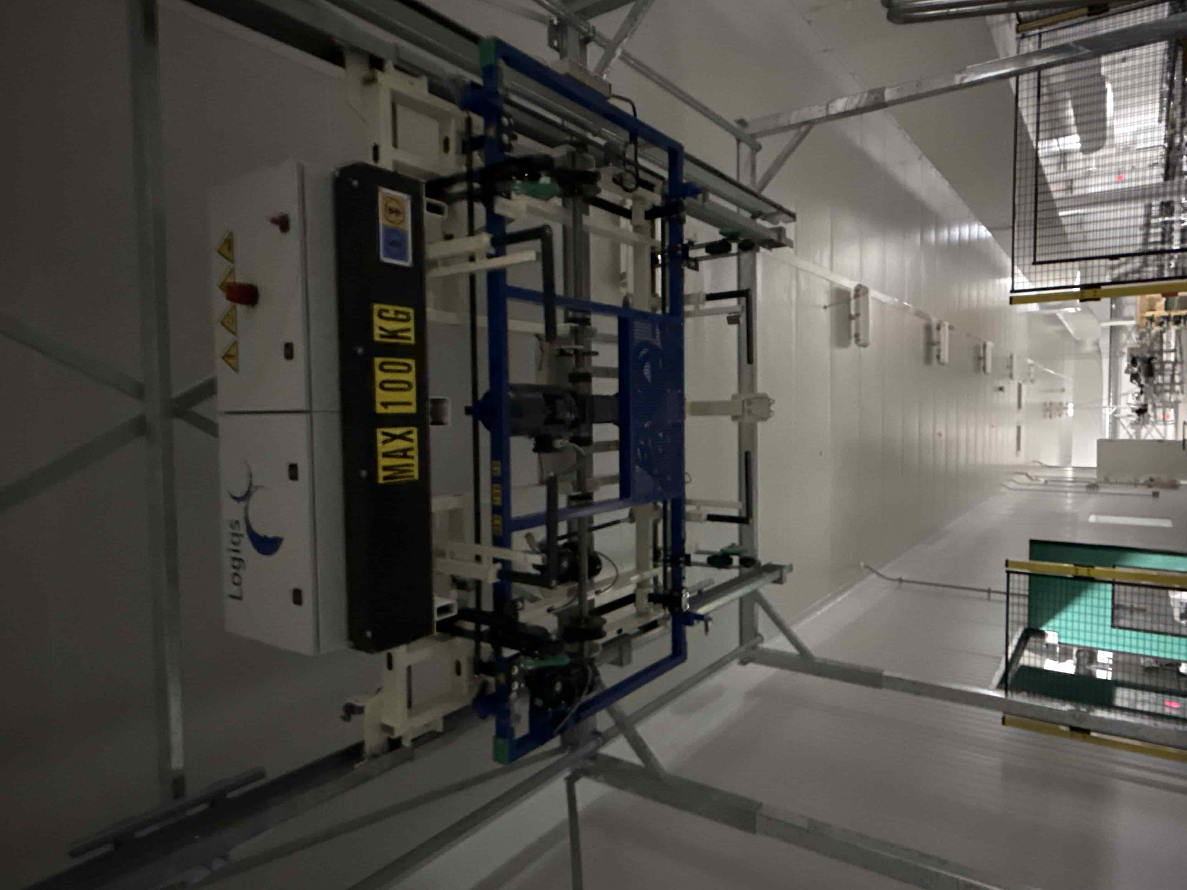 SB1000: Logiqs Automated Tray Buffer & Conveyor System – Bowery Farming Farm 4, photo 5