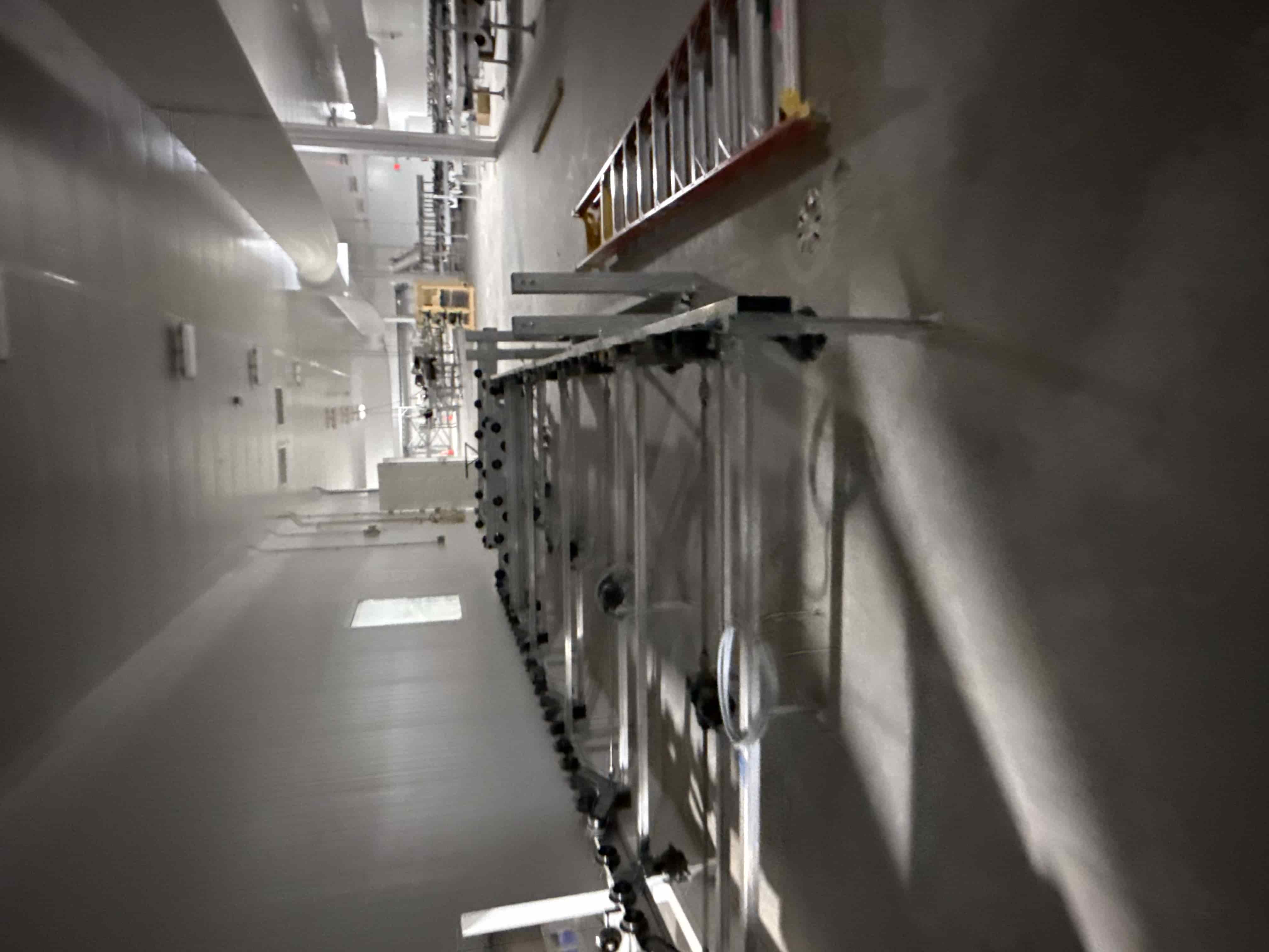 SB1000: Logiqs Automated Tray Buffer & Conveyor System – Bowery Farming Farm 4, photo 6