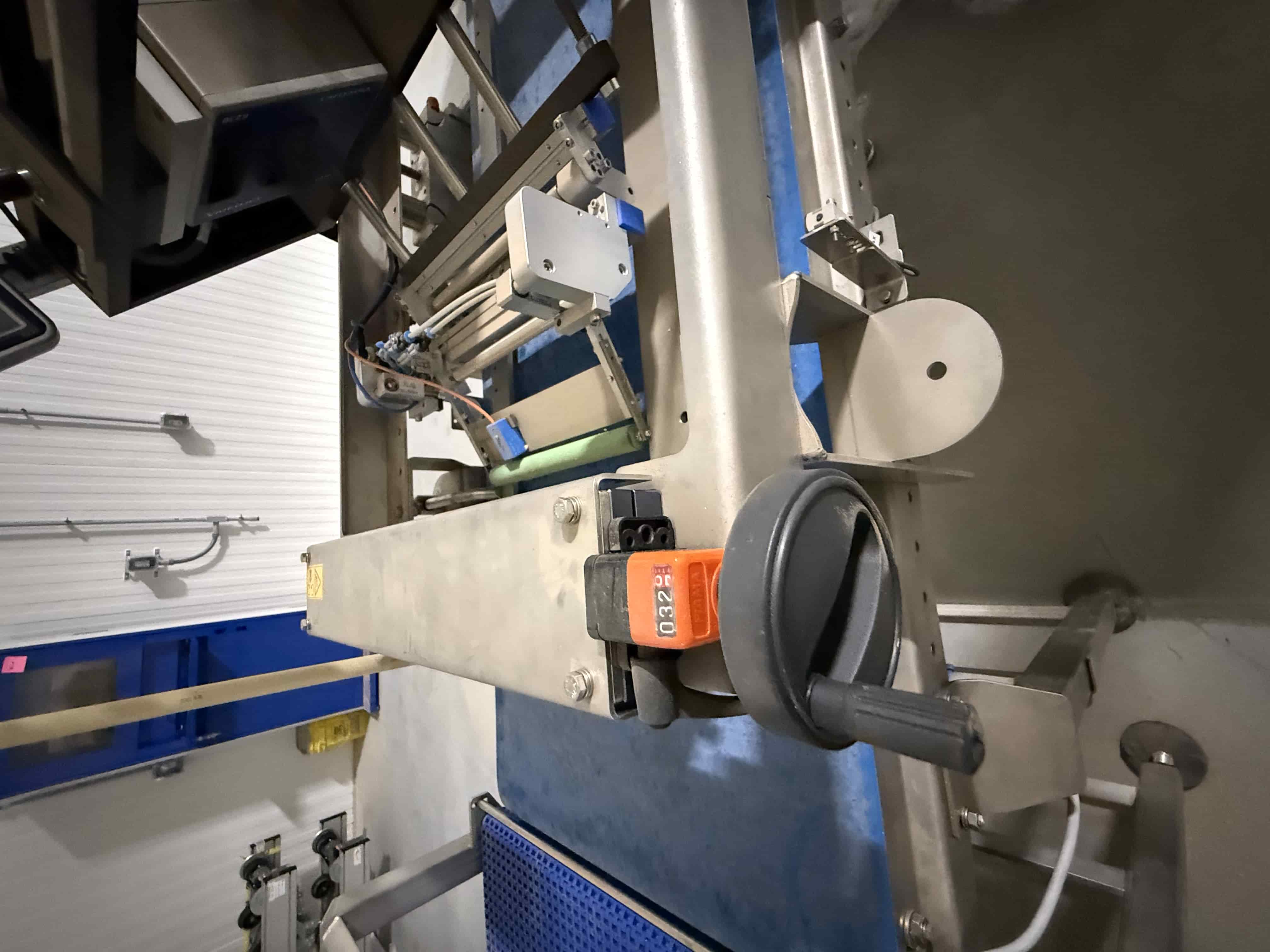 SB128: Koppert Machines Stainless Steel Conveyor Line with Metal Detector, Labeler & Control Stations – Complete Packaging System, photo 6