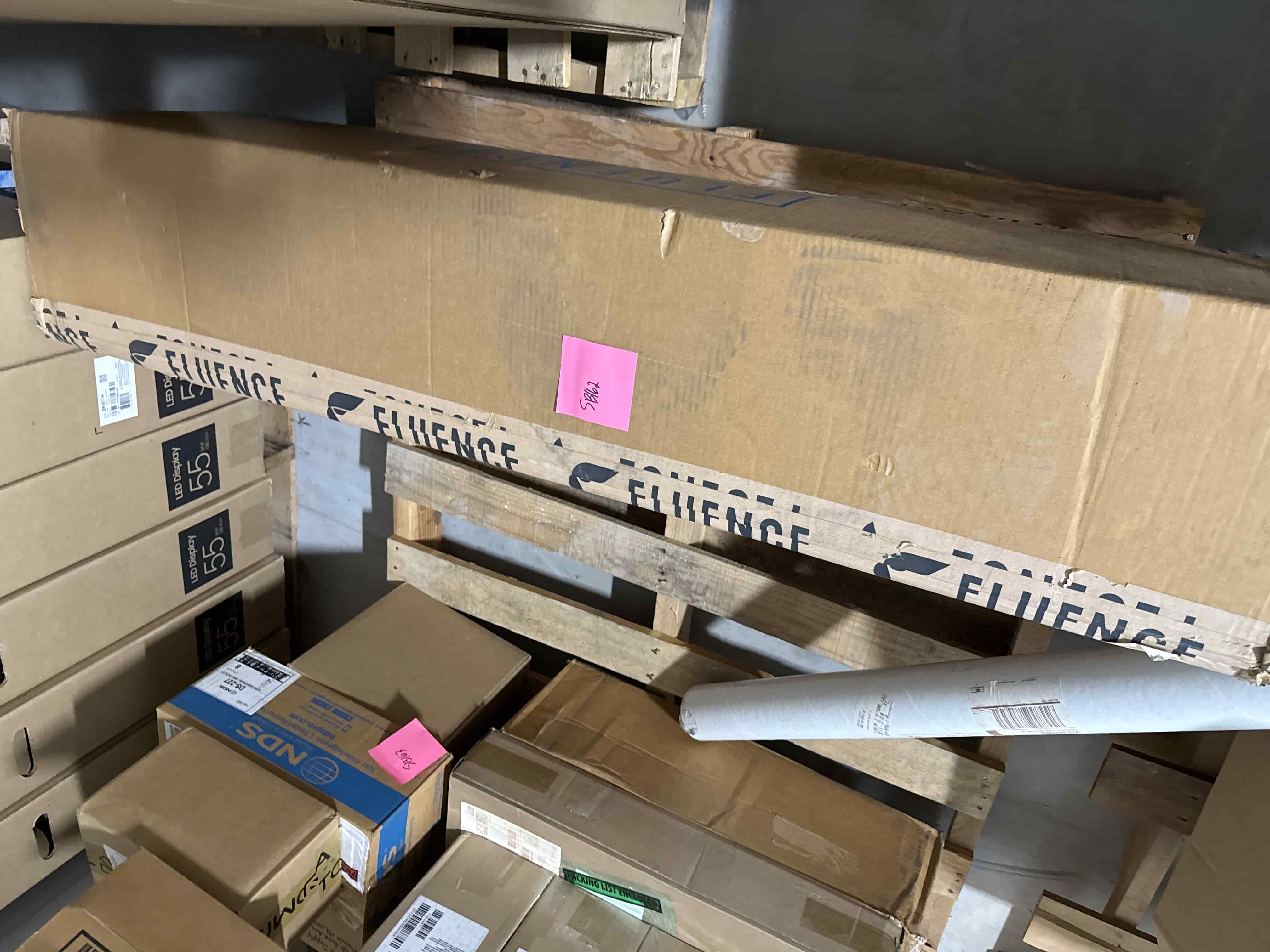 SB162: Cardinal Health Monoject Wall Enclosures – Medical-Grade Safety Units (Factory-Sealed, Pallet Lot), photo 2