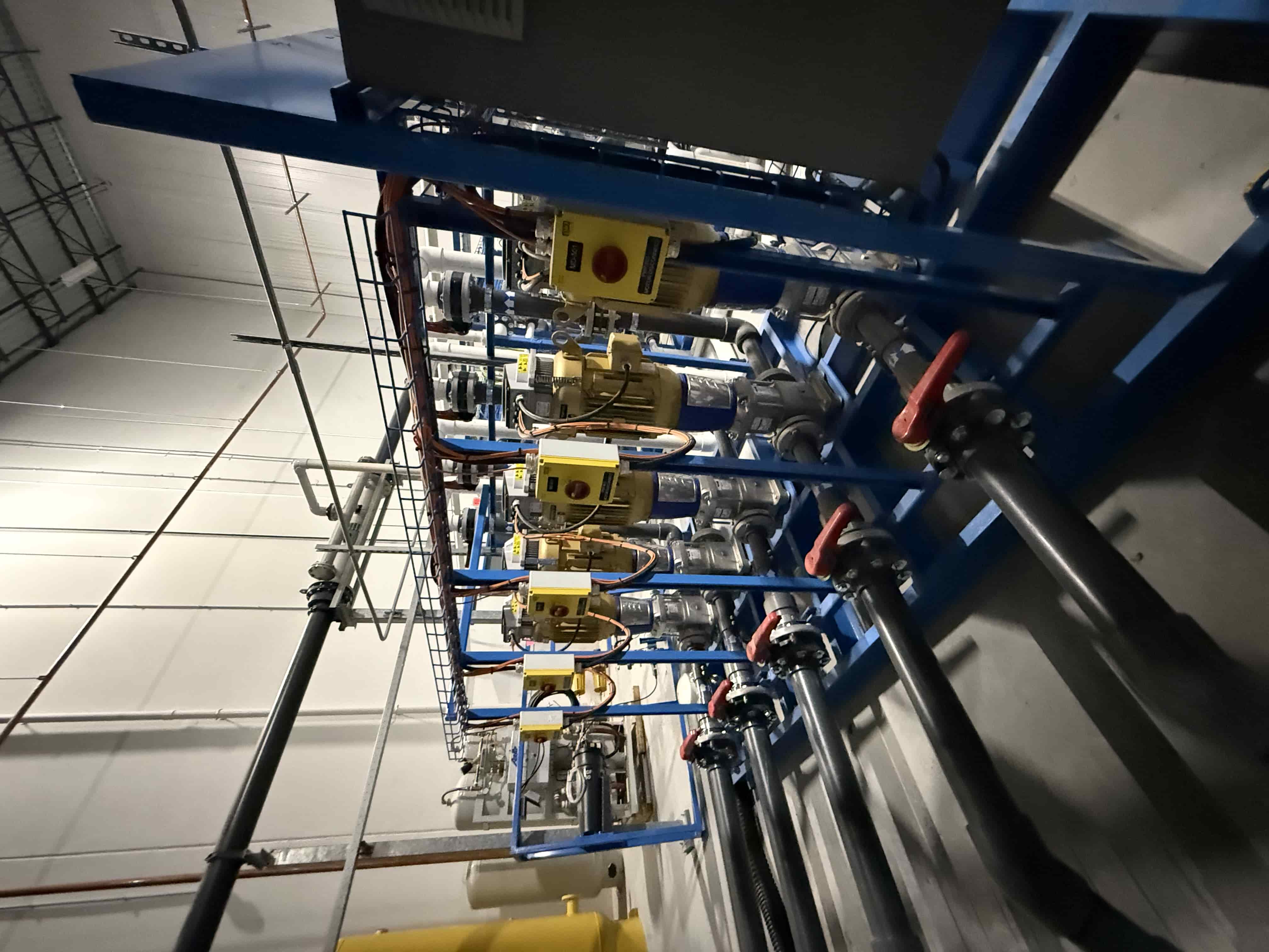 SB220: H2O Engineering BlueFil Hydrovar Pump Station Skid – Multi-Pump Automation with Allen-Bradley 1738-Series Controls (11 Groups, 480V), photo 4