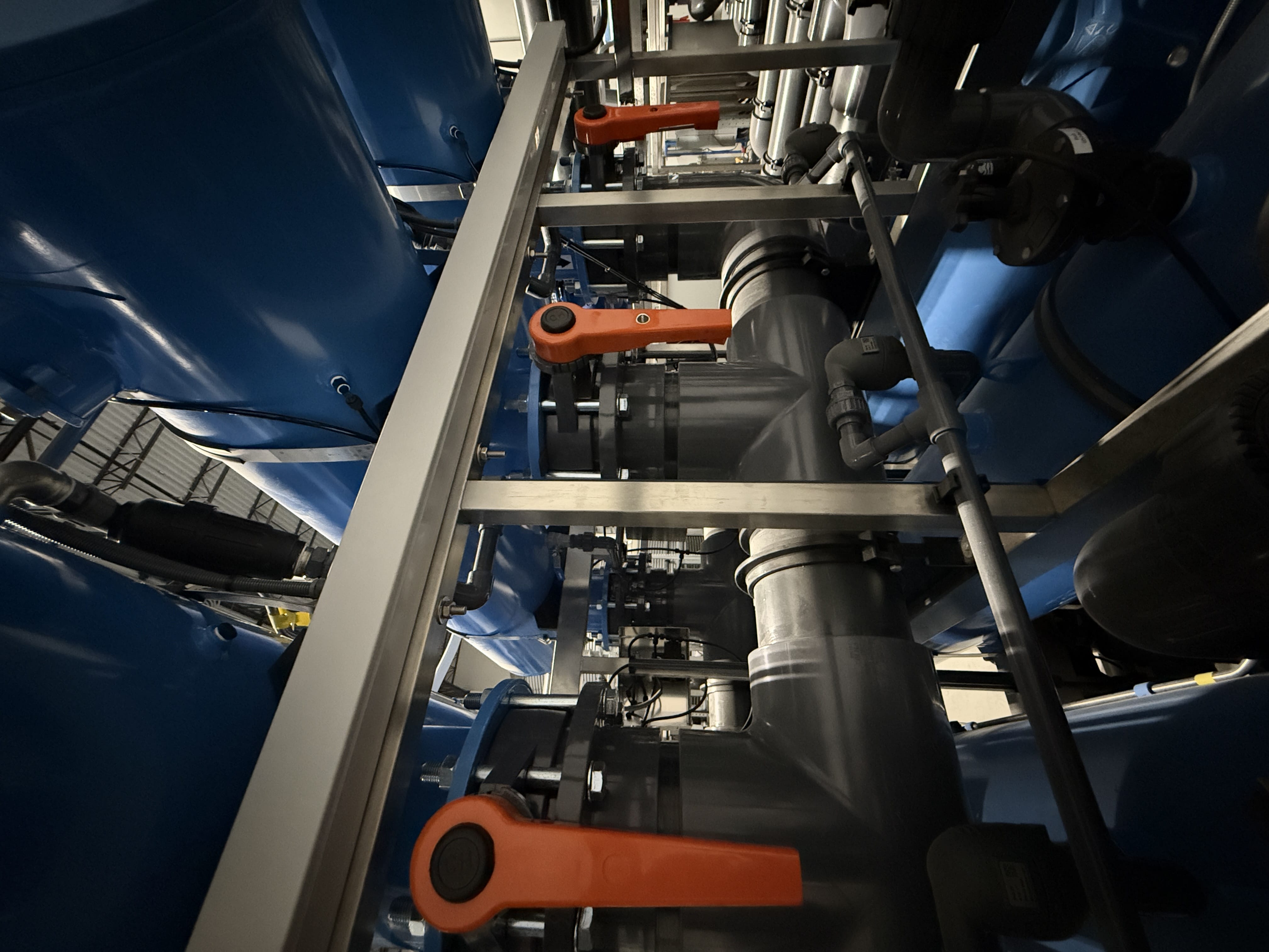 UDI / Stolze Industrial Self-Cleaning Filtration & Pump Skid System with Danfoss VLT Drives, photo 9