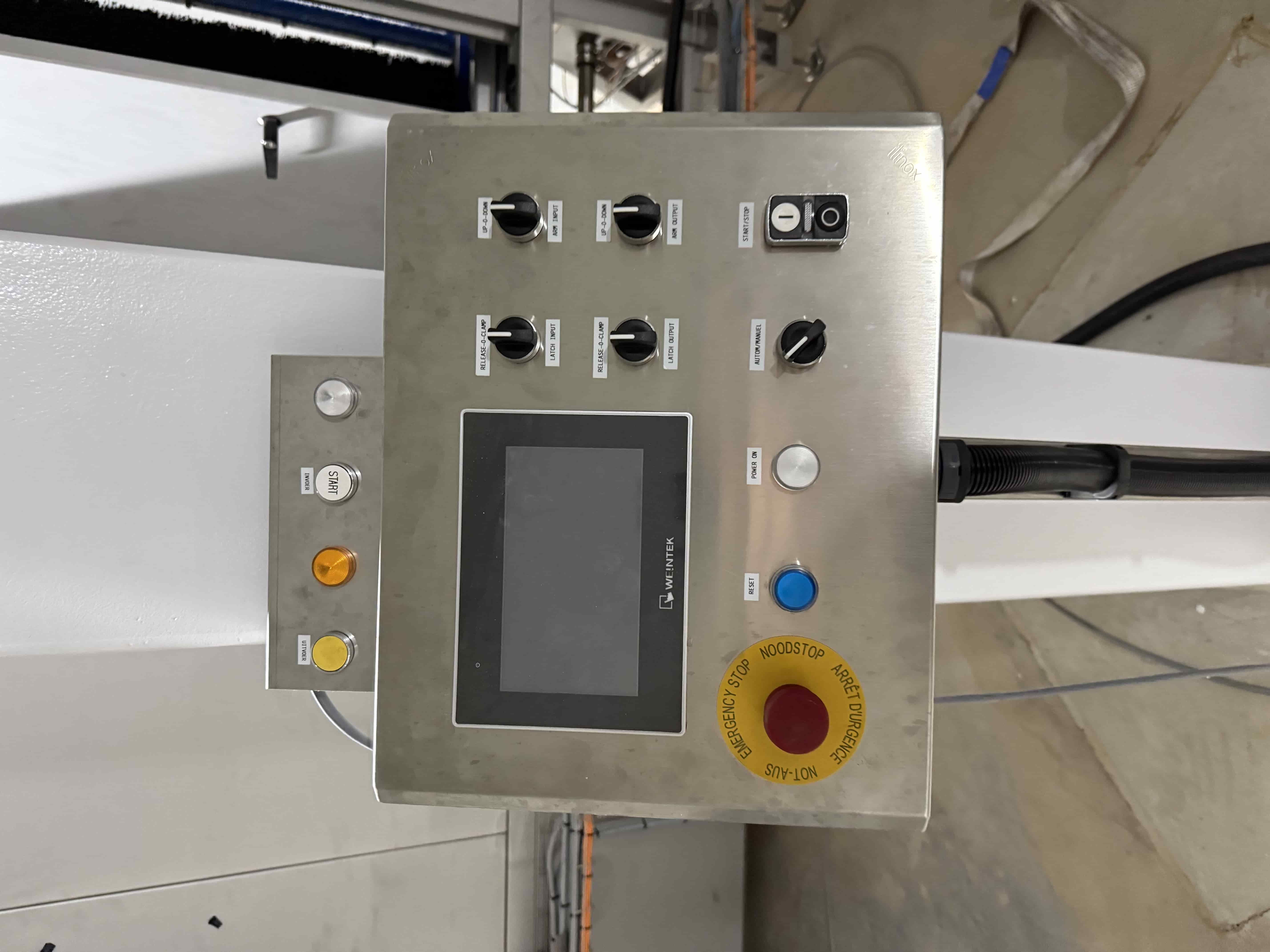 SB38: Koppert Machines Automated Tray Washer Line – Stainless Construction, Dual Vertical Brush Cleaning, Weintek HMI Control System, Conveyor Infeed/Outfeed – Original Cost $238,398, photo 4