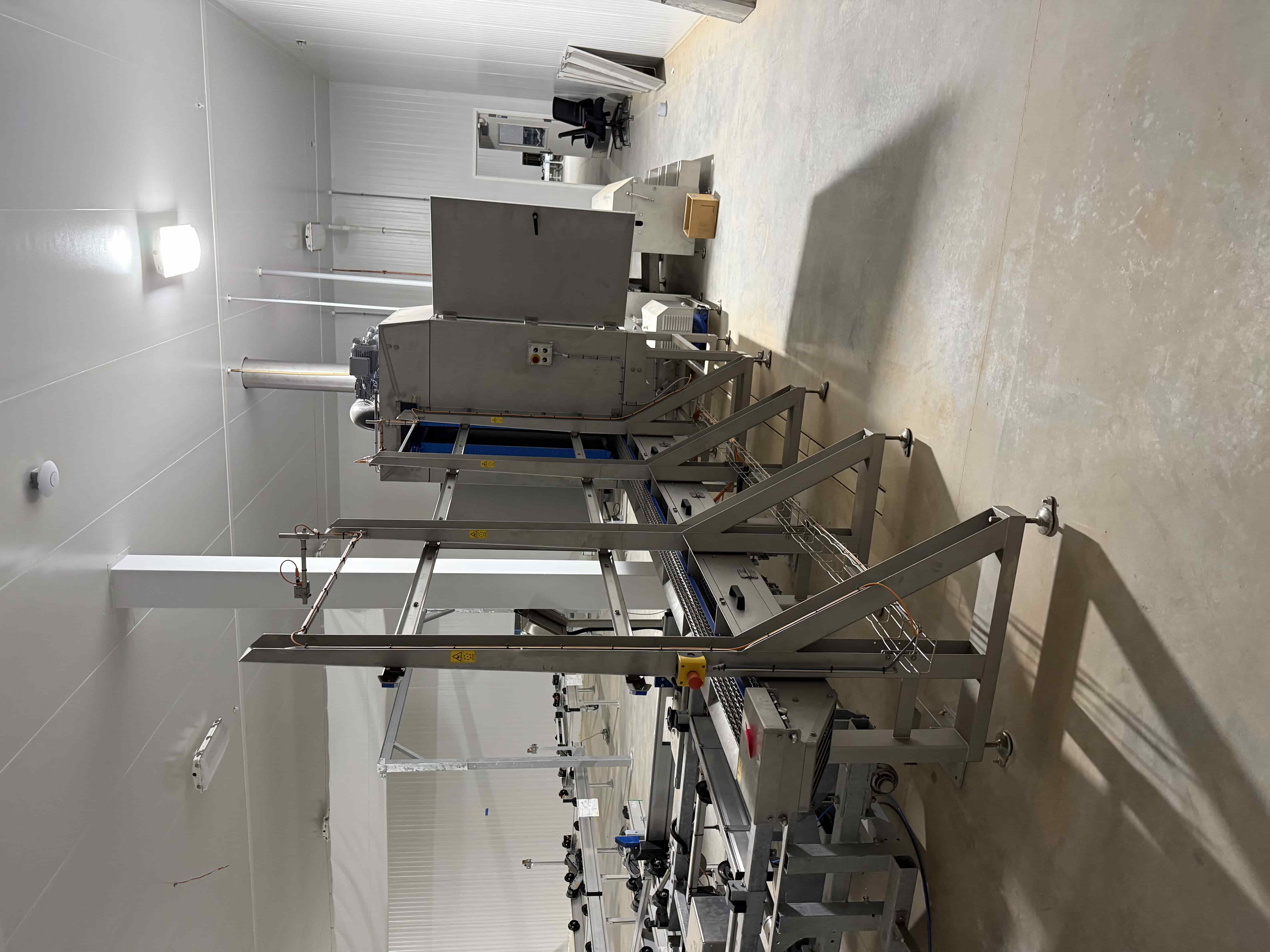 SB38: Koppert Machines Automated Tray Washer Line – Stainless Construction, Dual Vertical Brush Cleaning, Weintek HMI Control System, Conveyor Infeed/Outfeed – Original Cost $238,398, photo 5