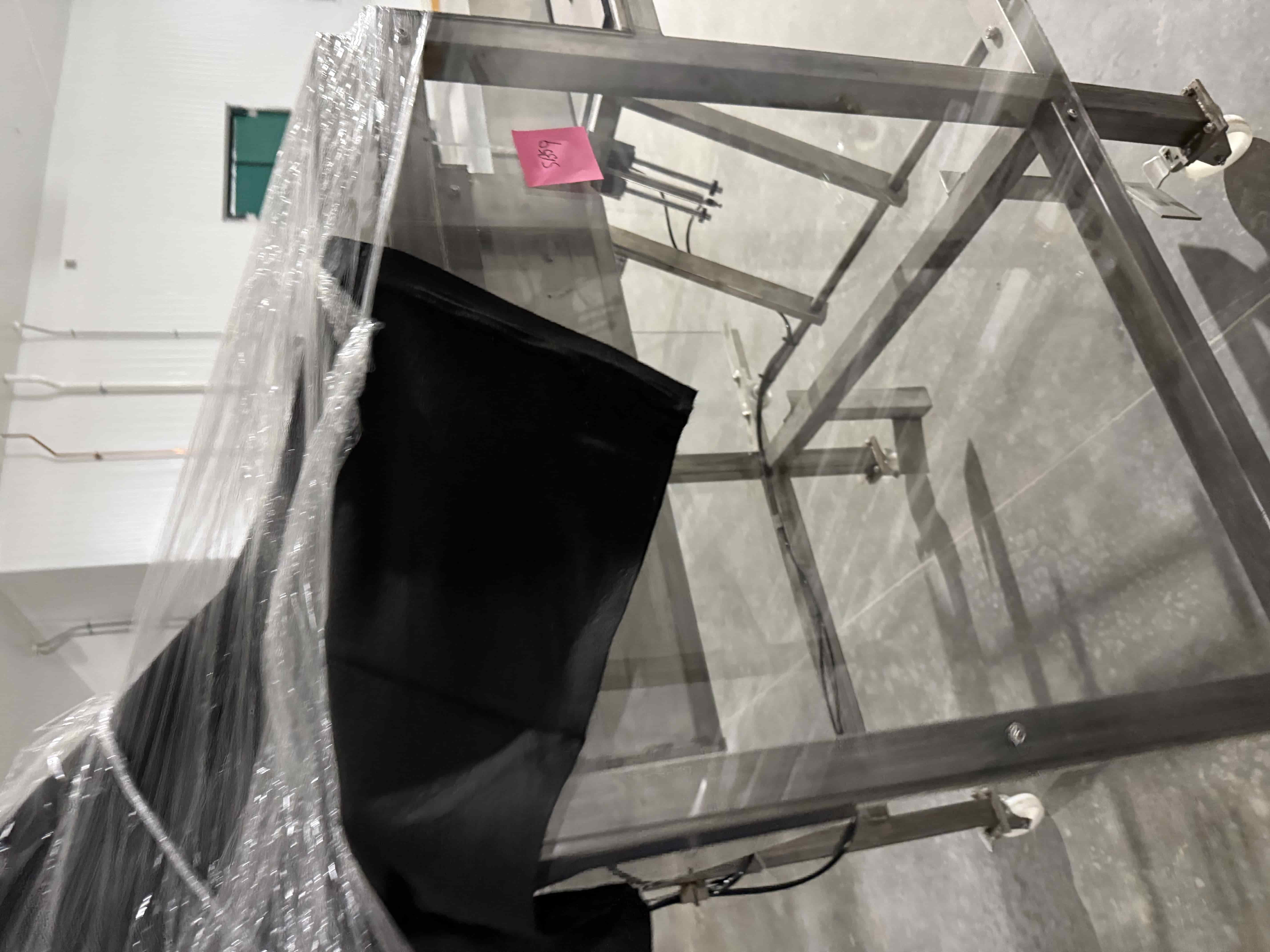 SB59: Stainless Steel Pneumatic Processing or Sorting Machine with Aventics Components, photo 2