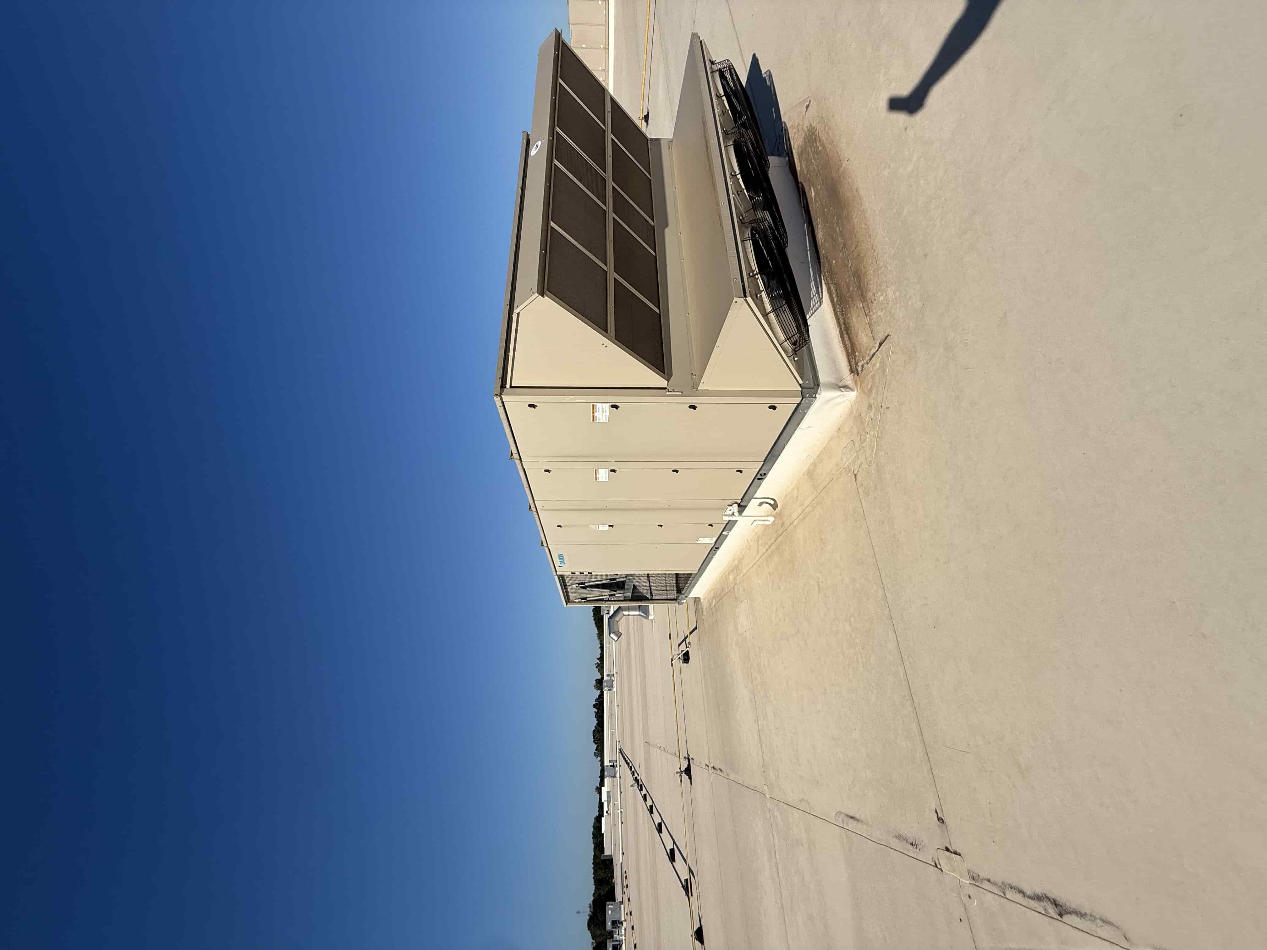 SB6012: RTU-18 Daikin MPS040F 40-Ton Rooftop Unit | Tray Wash Room ...