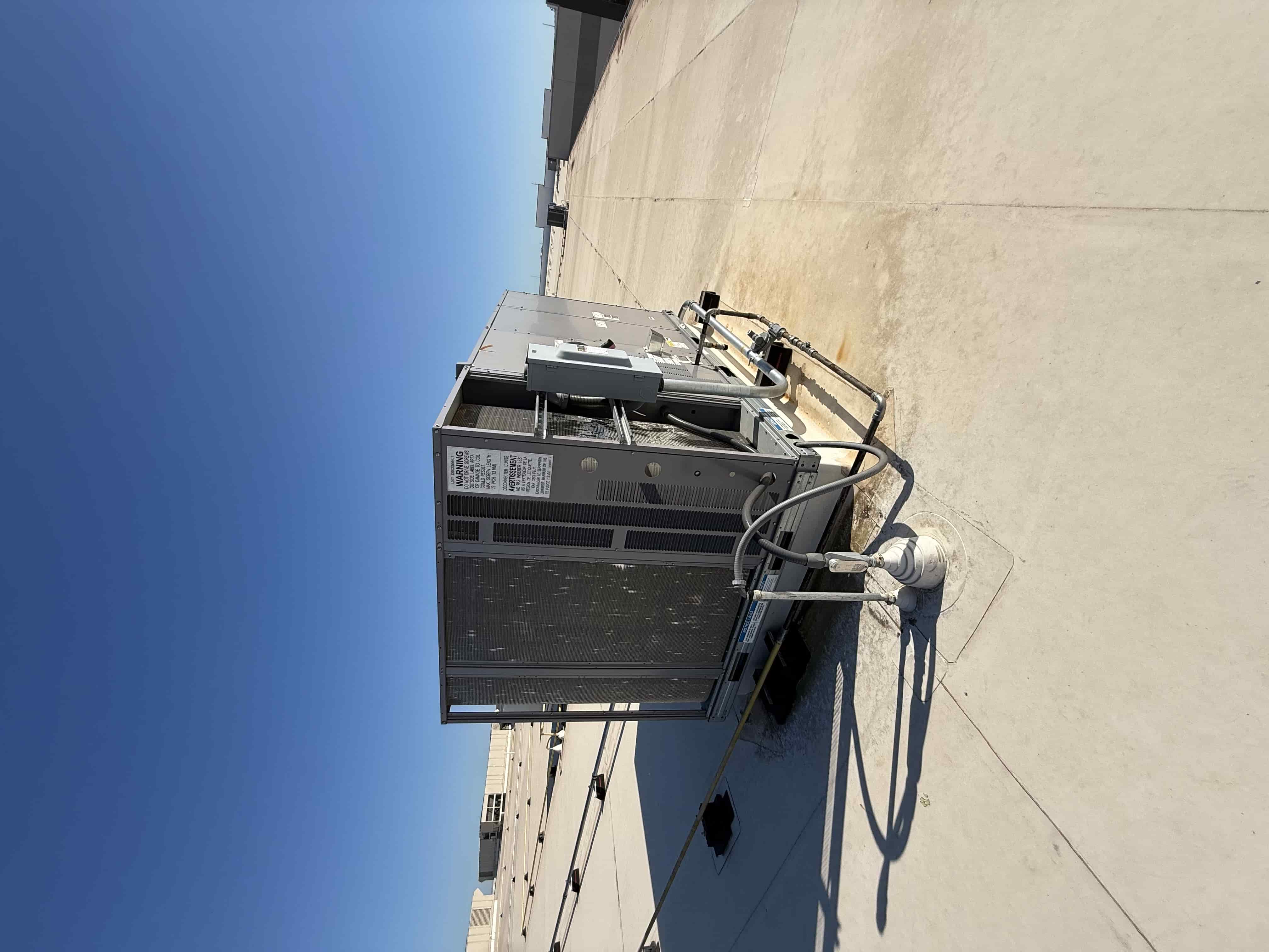 SB6013: RTU-19 – Carrier 48FCFM16A3A5A04040 WeatherMaker Rooftop Unit, 15 Ton, 460 V 3-Phase, Gas/Electric Packaged HVAC System, photo 4