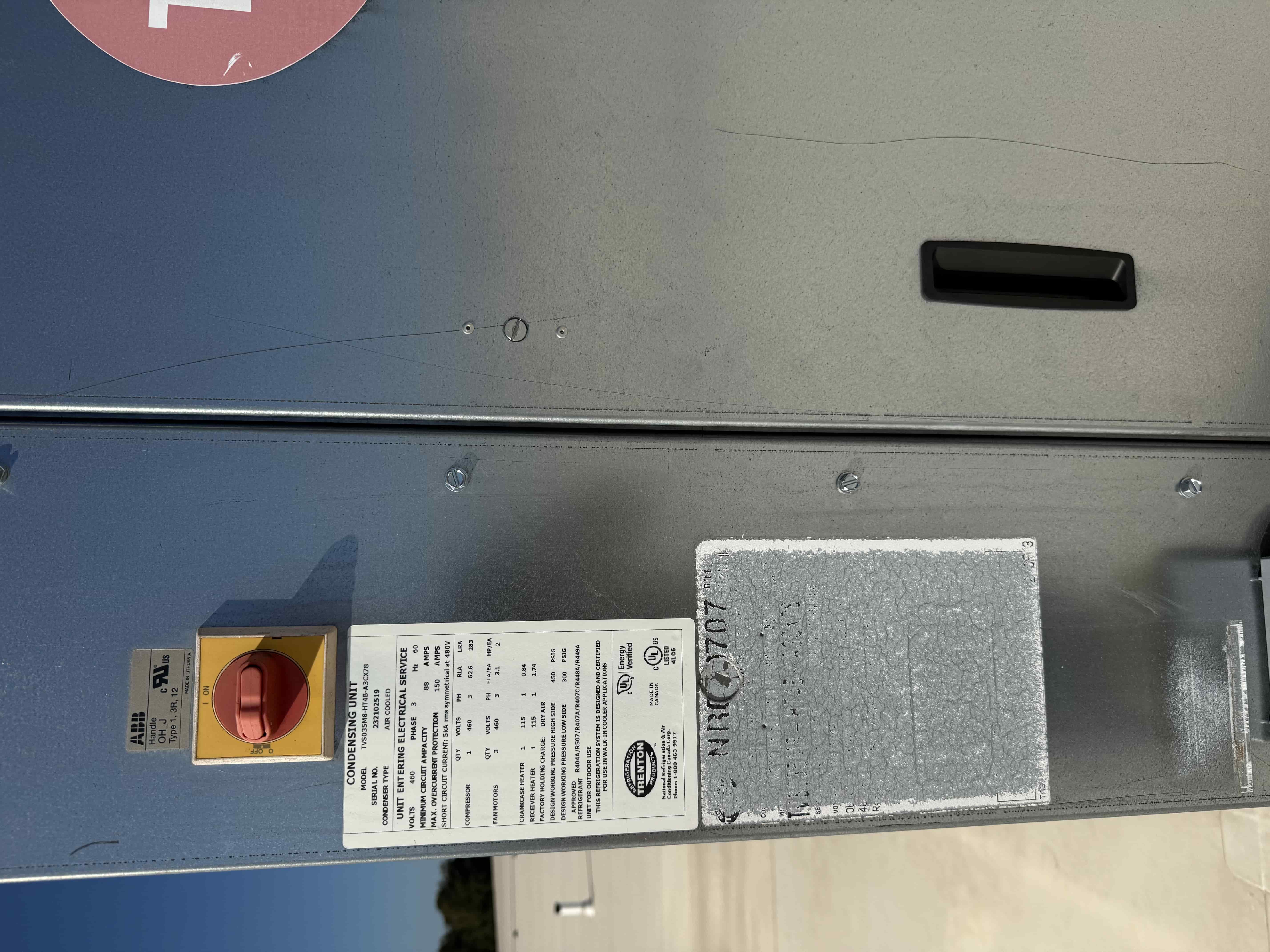 SB6022:  RCU-3 – Trenton TVS035M8-HT4B-A3CQ78 Vertical Air-Cooled Condensing Unit, 3.5 HP Copeland Scroll, 460 V 3-Phase (High/Medium Temp), photo 3