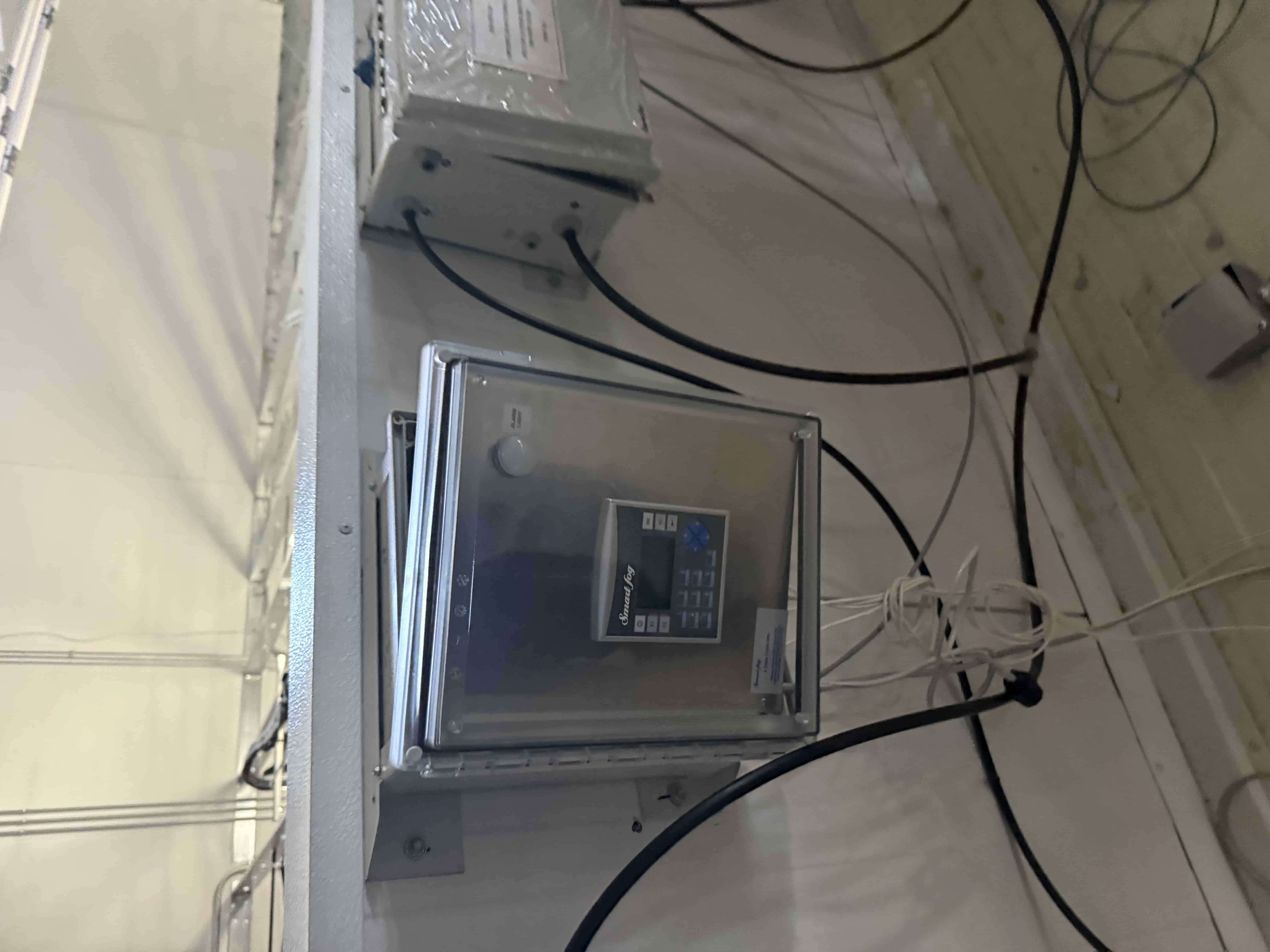 SB6026: Smart Fog ES100-1 Humidification System Package – 4-Zone Intelligent Controller (CPLC-4 Class), PS4 Control Center, ZeroTDS 4-Stage Filter (ZTD6300A Class Mounted Above Chamber by Germination Rooms, photo 3