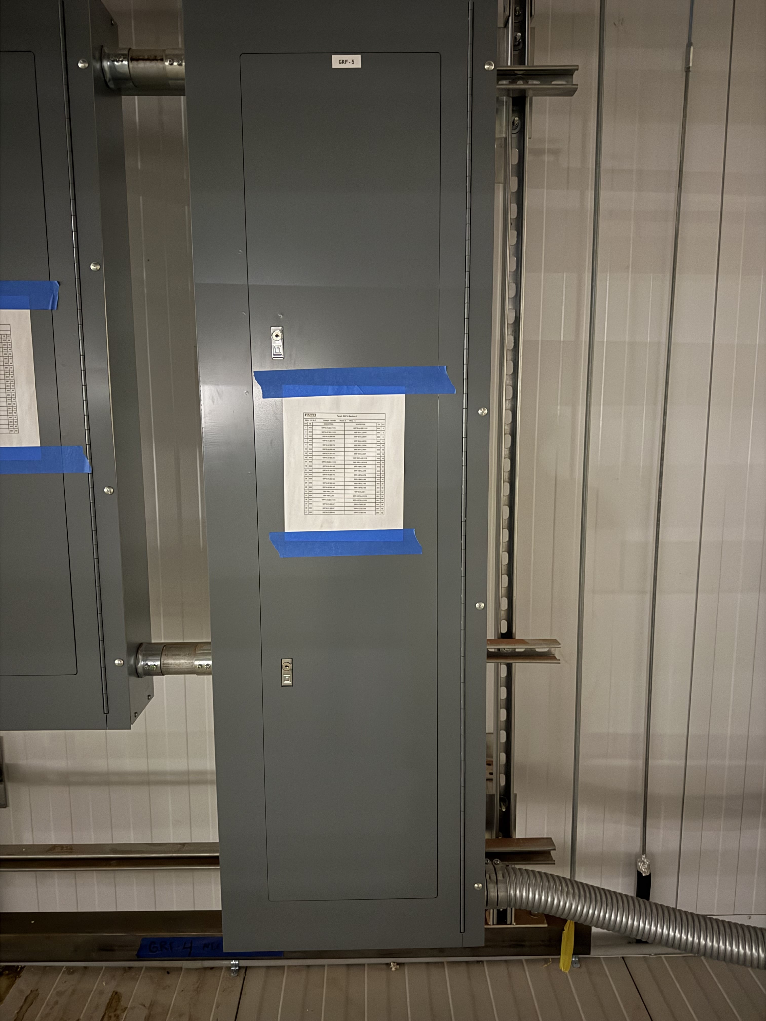SB7020: Electrical Panelboard Cabinet Enclosure, photo 3