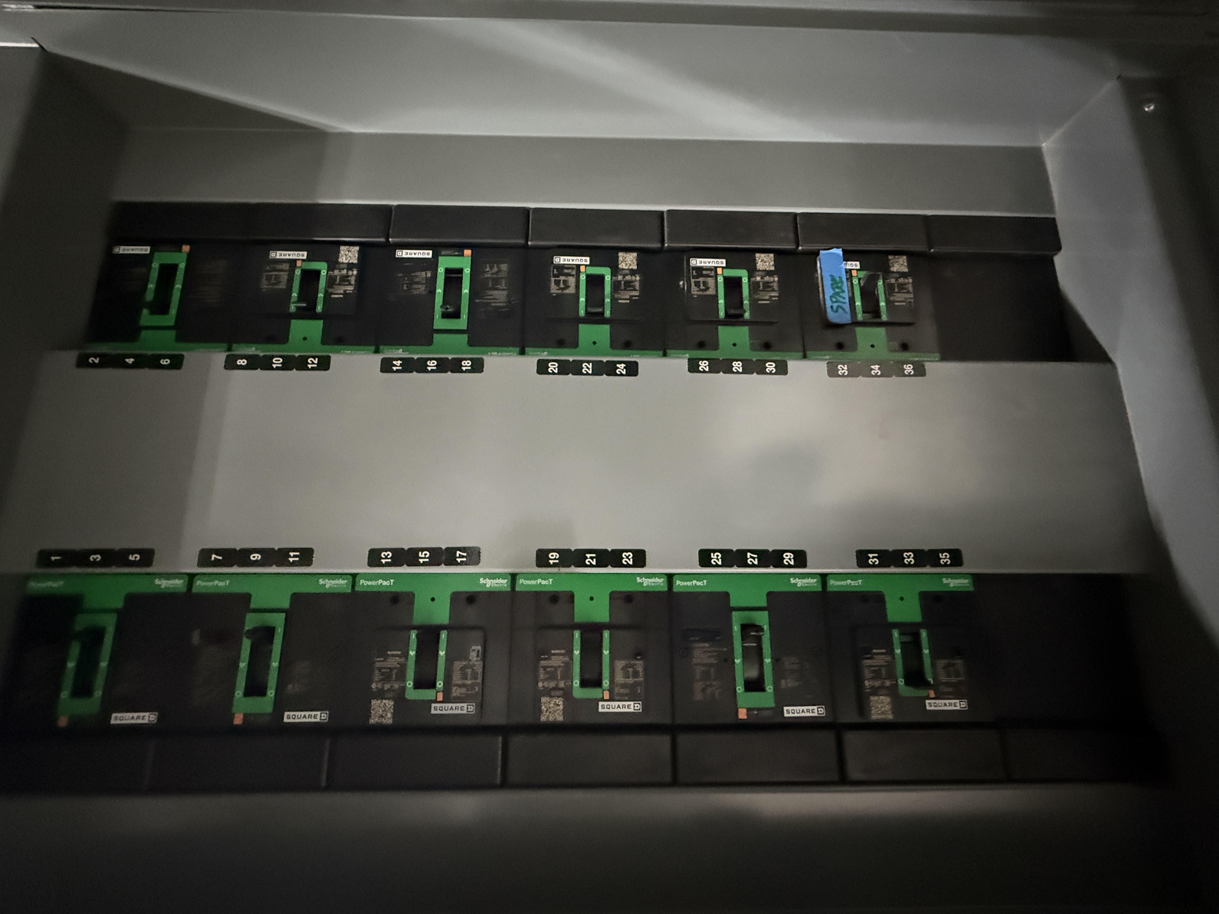 SB7034: Square D Electrical Panelboard Cabinet, photo 3