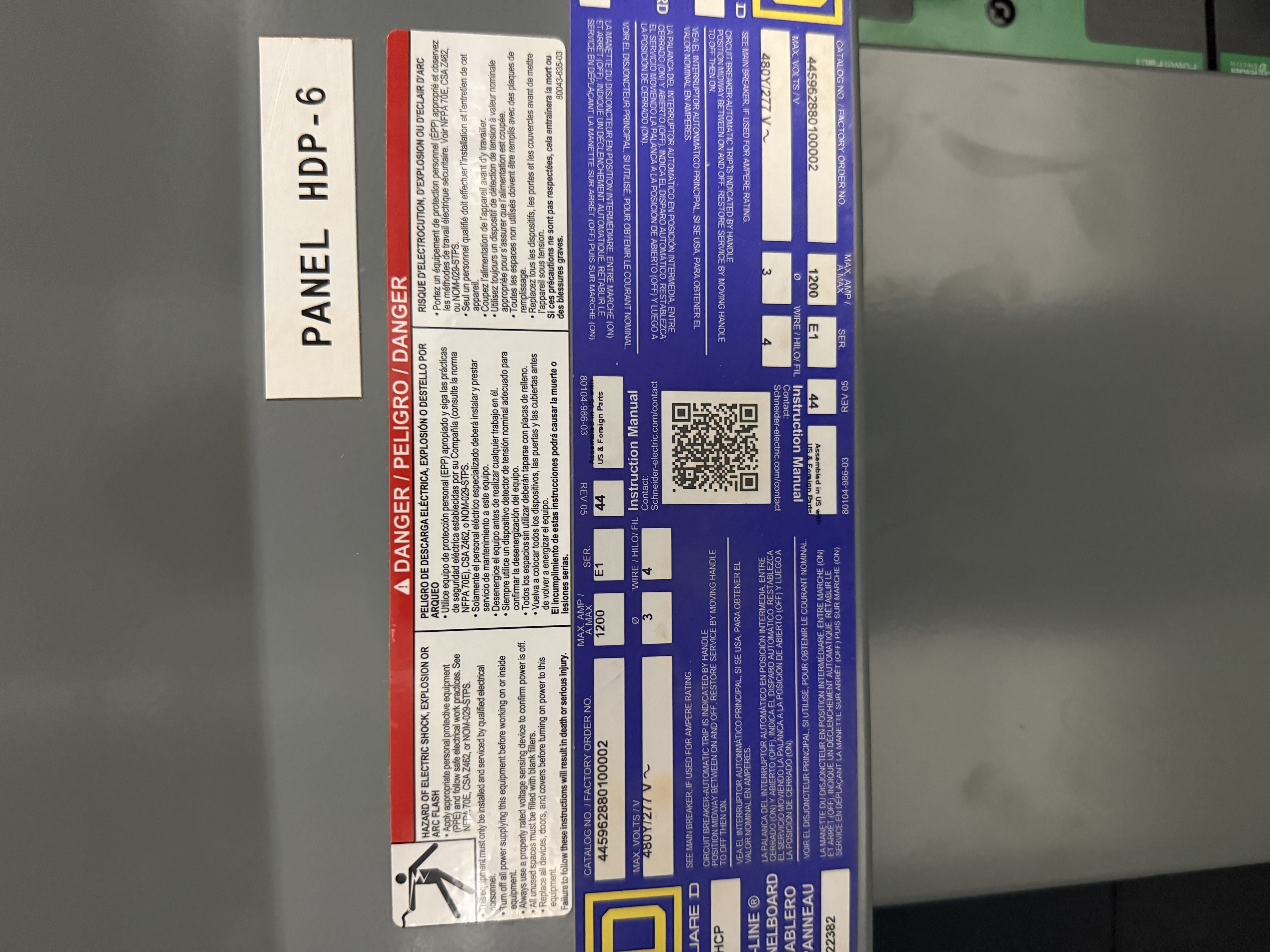 SB7040: Square D PowerPact Circuit Breaker Panel, photo 2