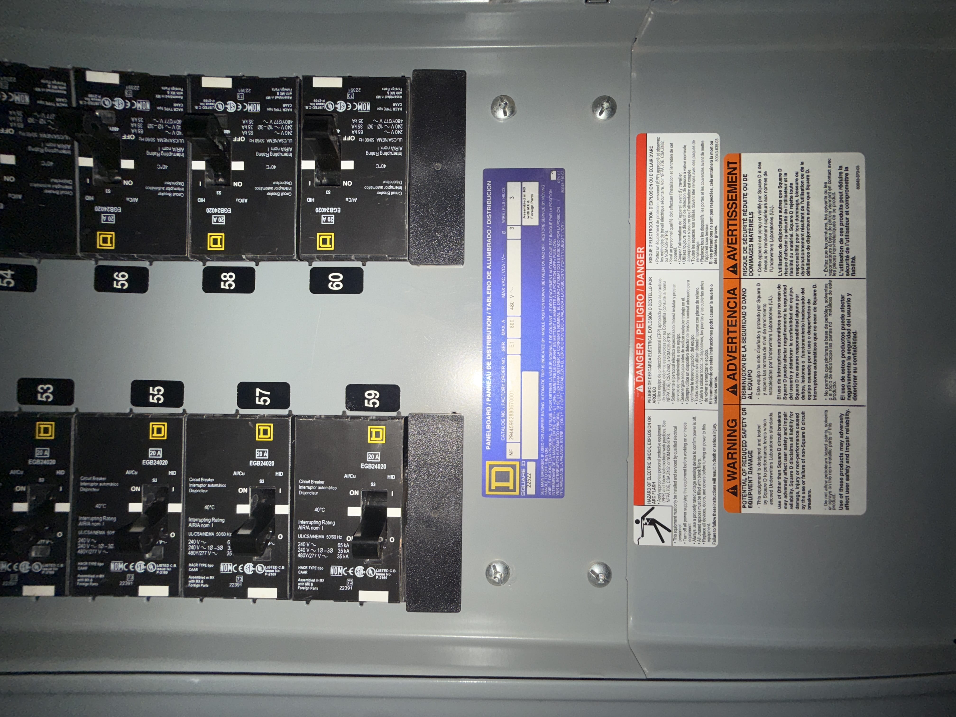 SB7042: Square D Panelboard Electrical Distribution Panel, photo 2