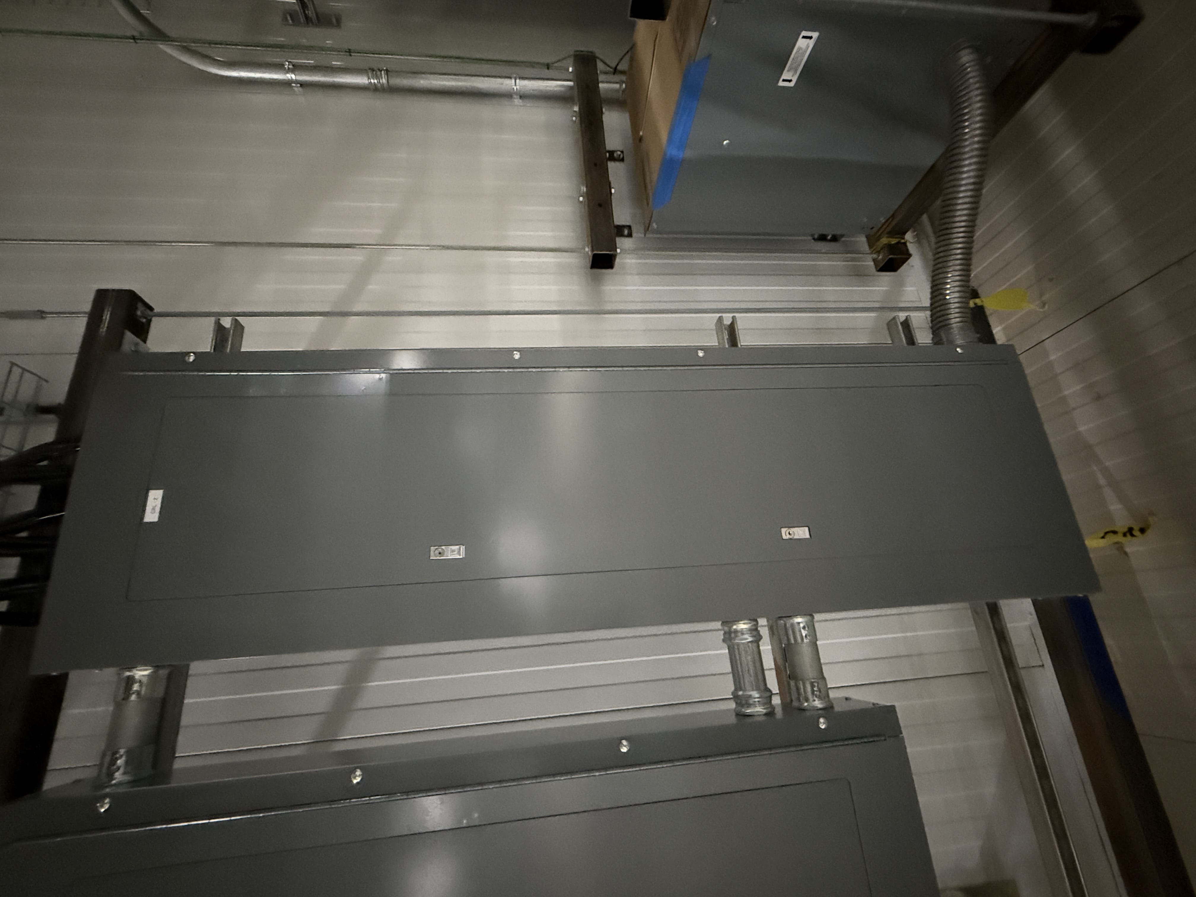 SB7056: Square D Panelboard 208Y 120V, photo 3