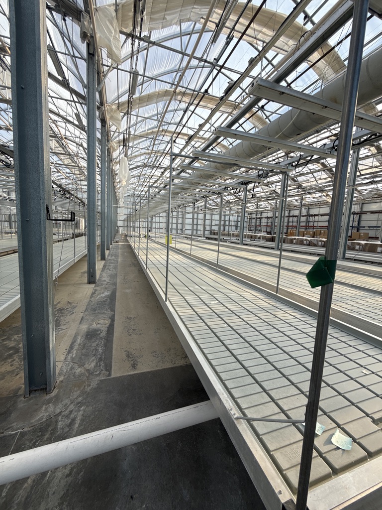 Complete Grow Row Package: Next Gen Rolling Benches with Trays + Arize LED System (595 SF Canopy), photo 2