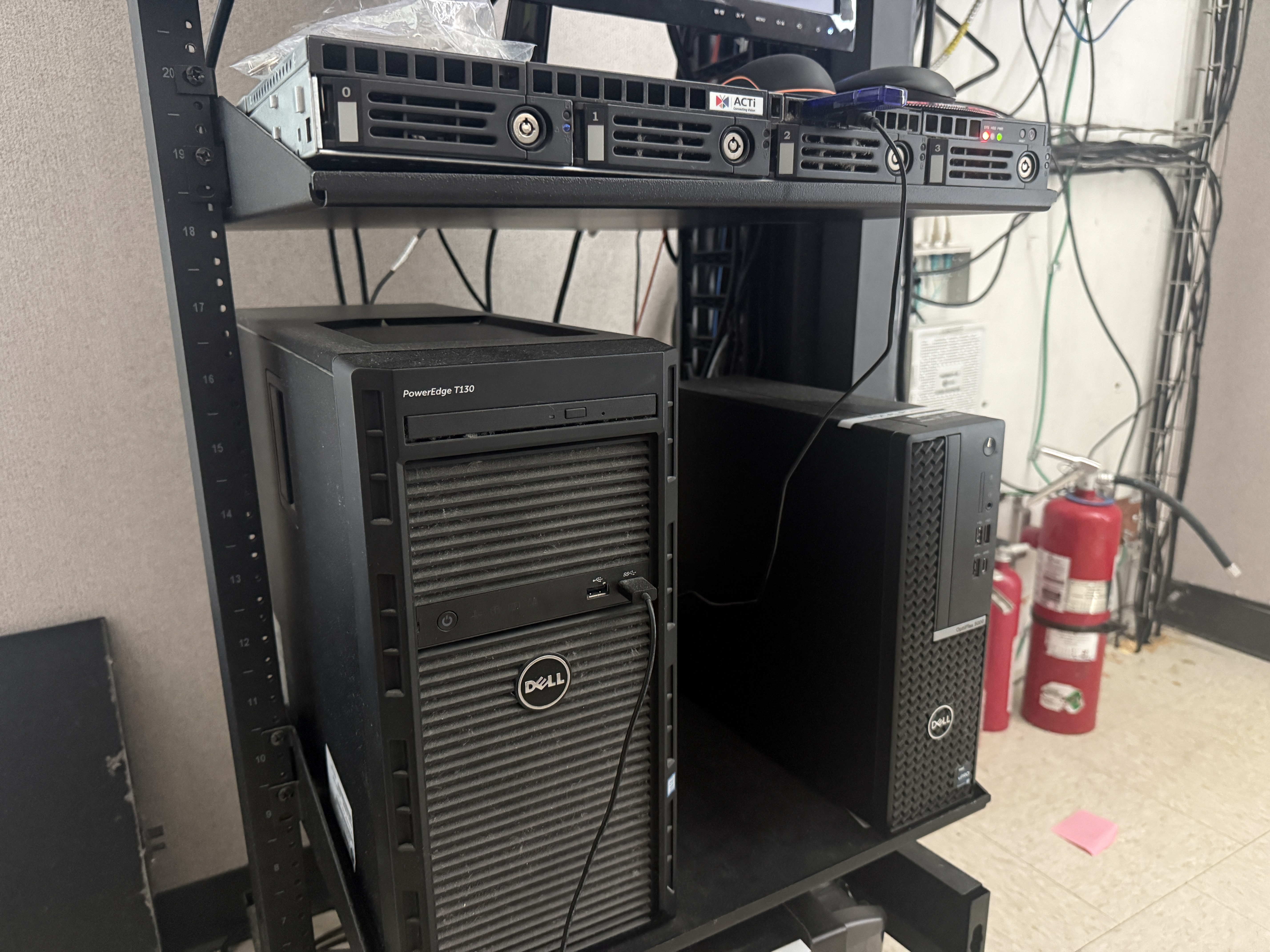 Complete IT Rack System – Servers, Networking, UPS, Workstation & Surveillance (Turnkey Setup), photo 2