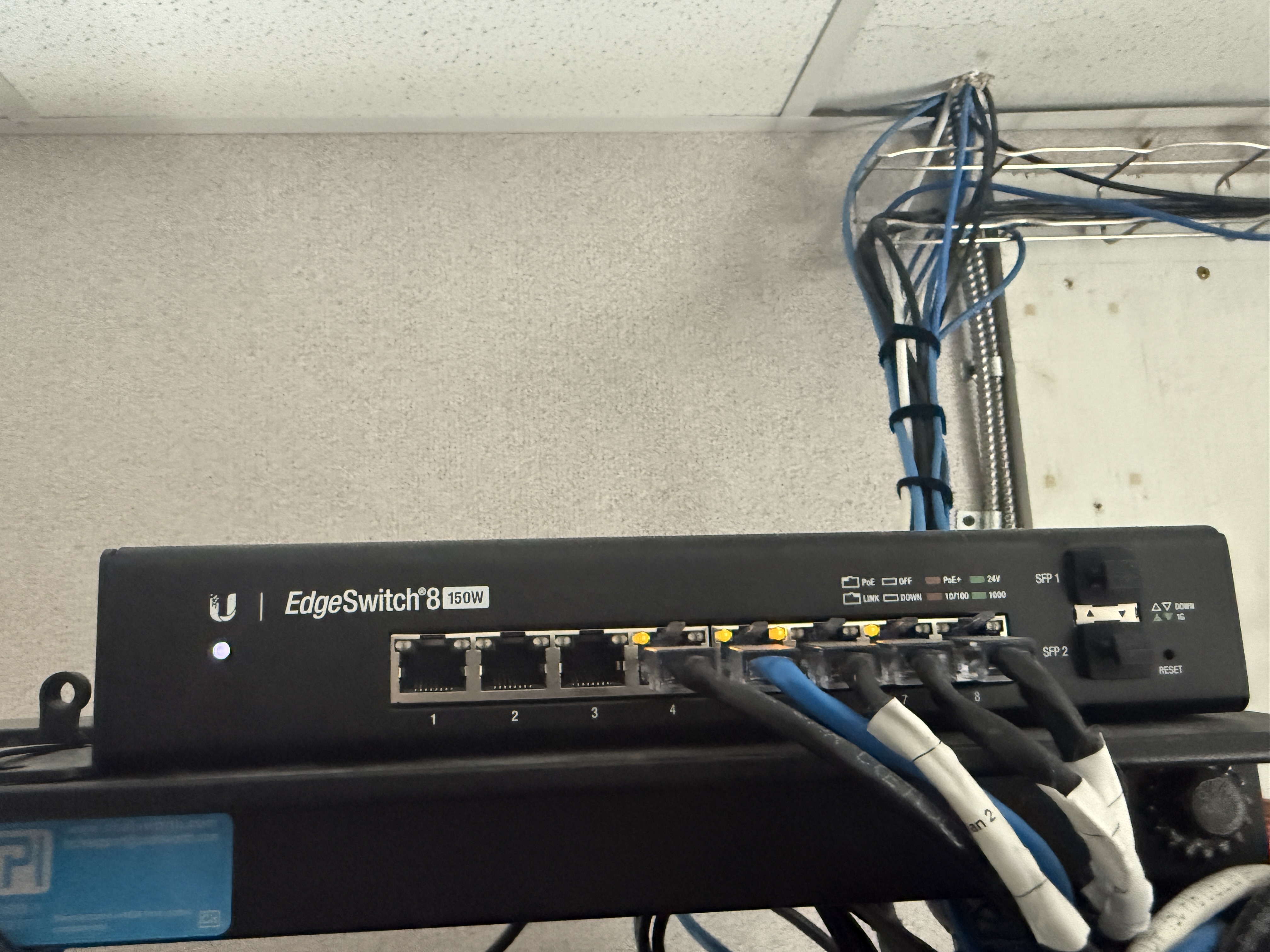 Complete IT Rack System – Servers, Networking, UPS, Workstation & Surveillance (Turnkey Setup), photo 6