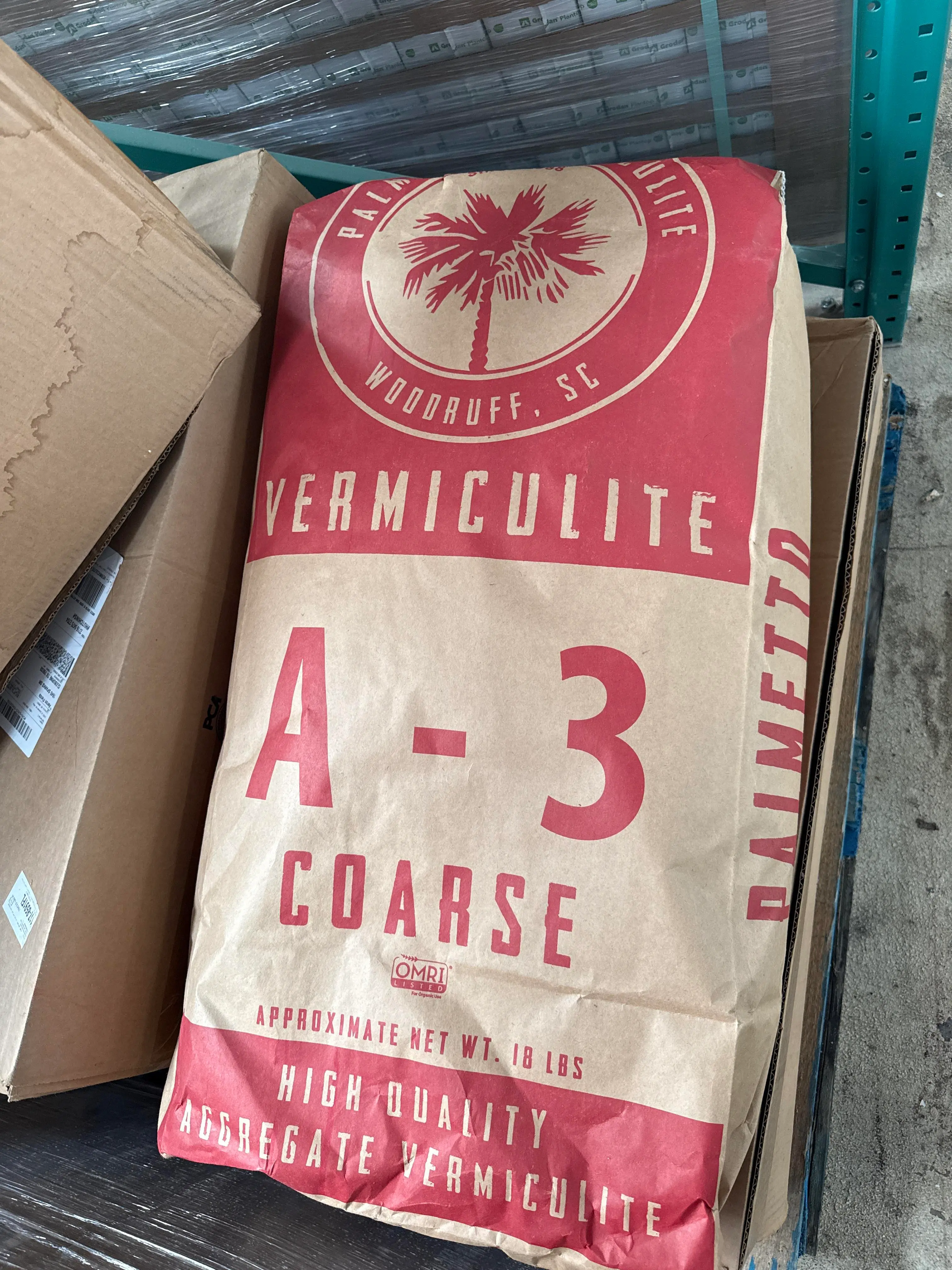 Vermiculite A-3 Coarse Grade 4 Cases 18 lb Bags on Pallet