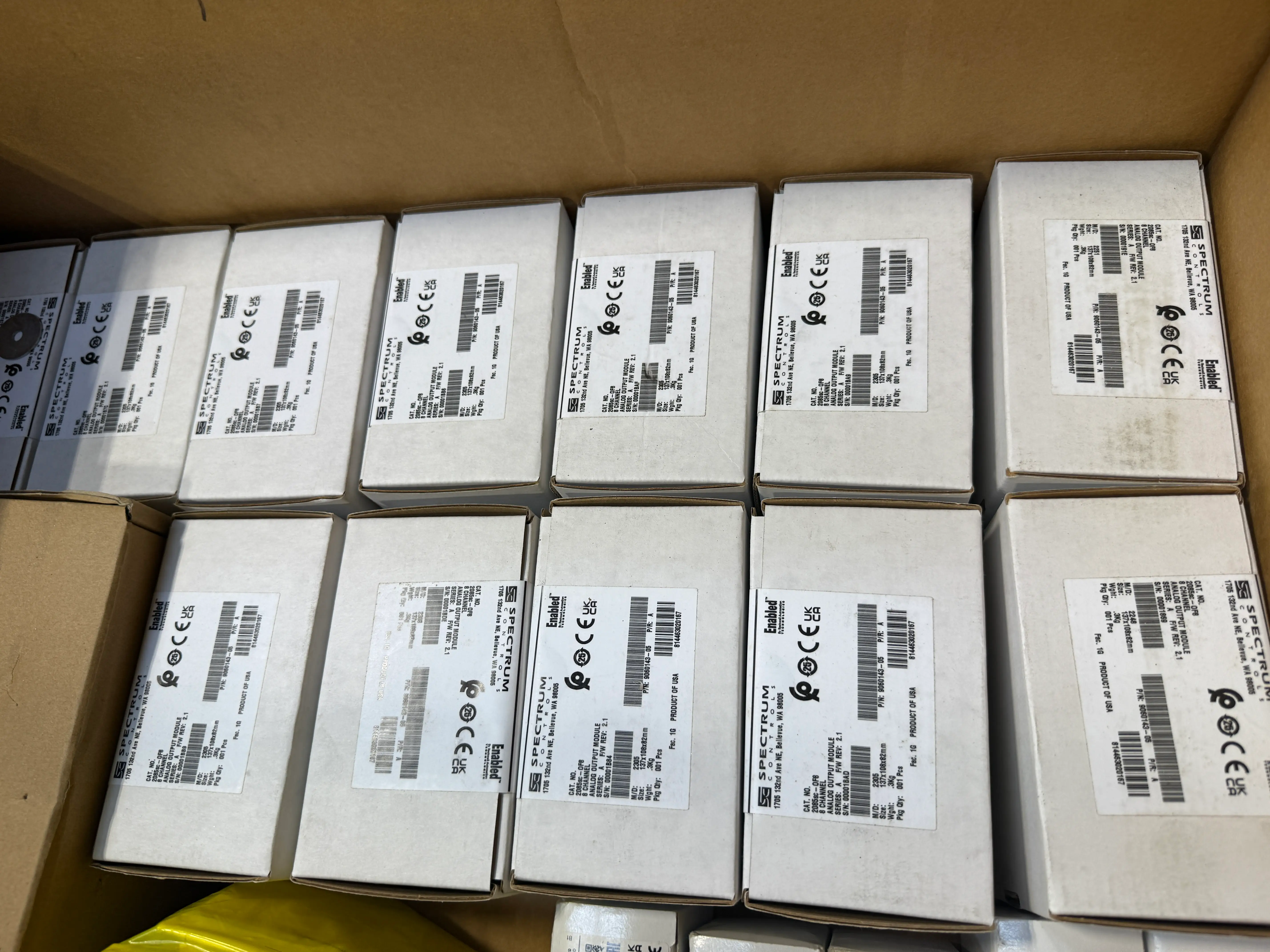 Spectrum Controls 2080sc-OF8 8-Channel Analog Output Module (Micro800) - New in Box