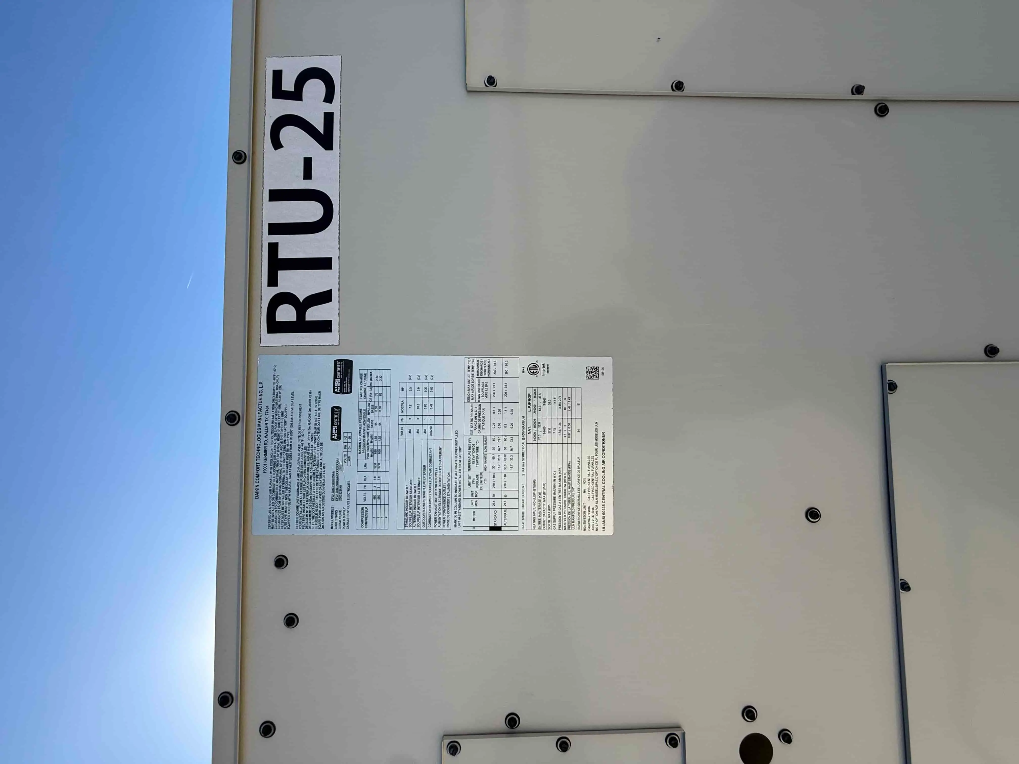 SB6015: RTU-25 Daikin MPSA07D ~7-Ton Rooftop Unit R-410A