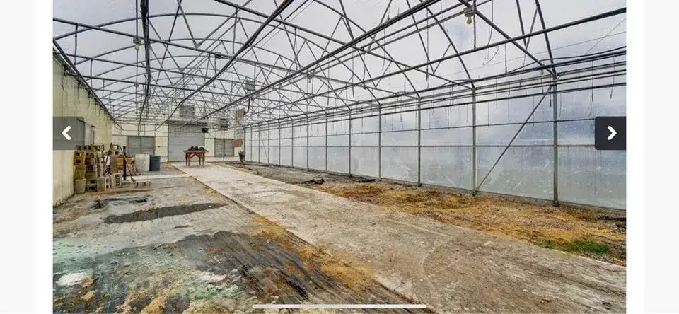 Expansive Greenhouse Pair in Scenic Dayton Ohio Countryside