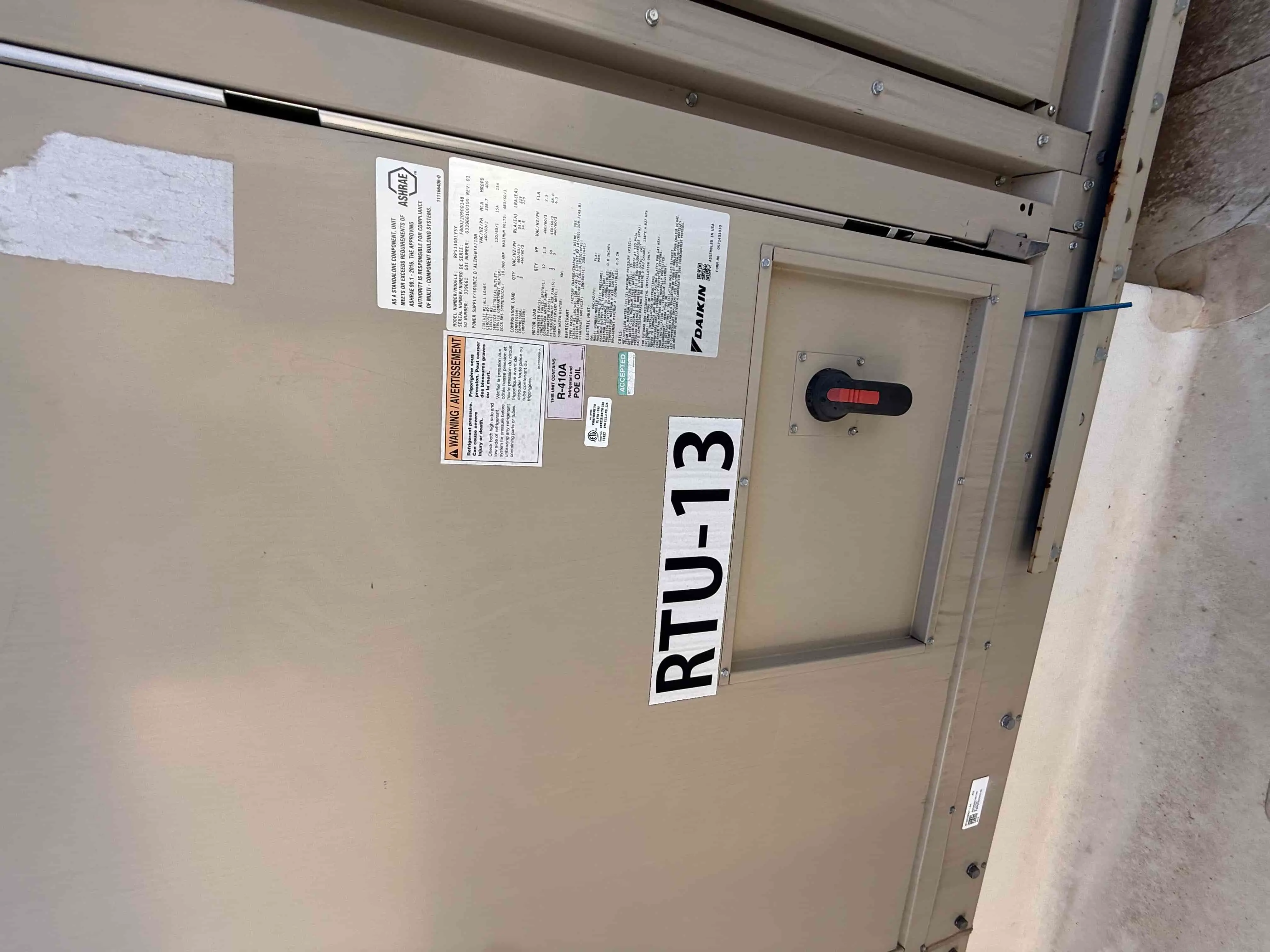 SB6009: RTU-13: Daikin RPS130D 130-Ton Rooftop Unit | Grow Room | In-Place | Packaged DX + Gas Heat