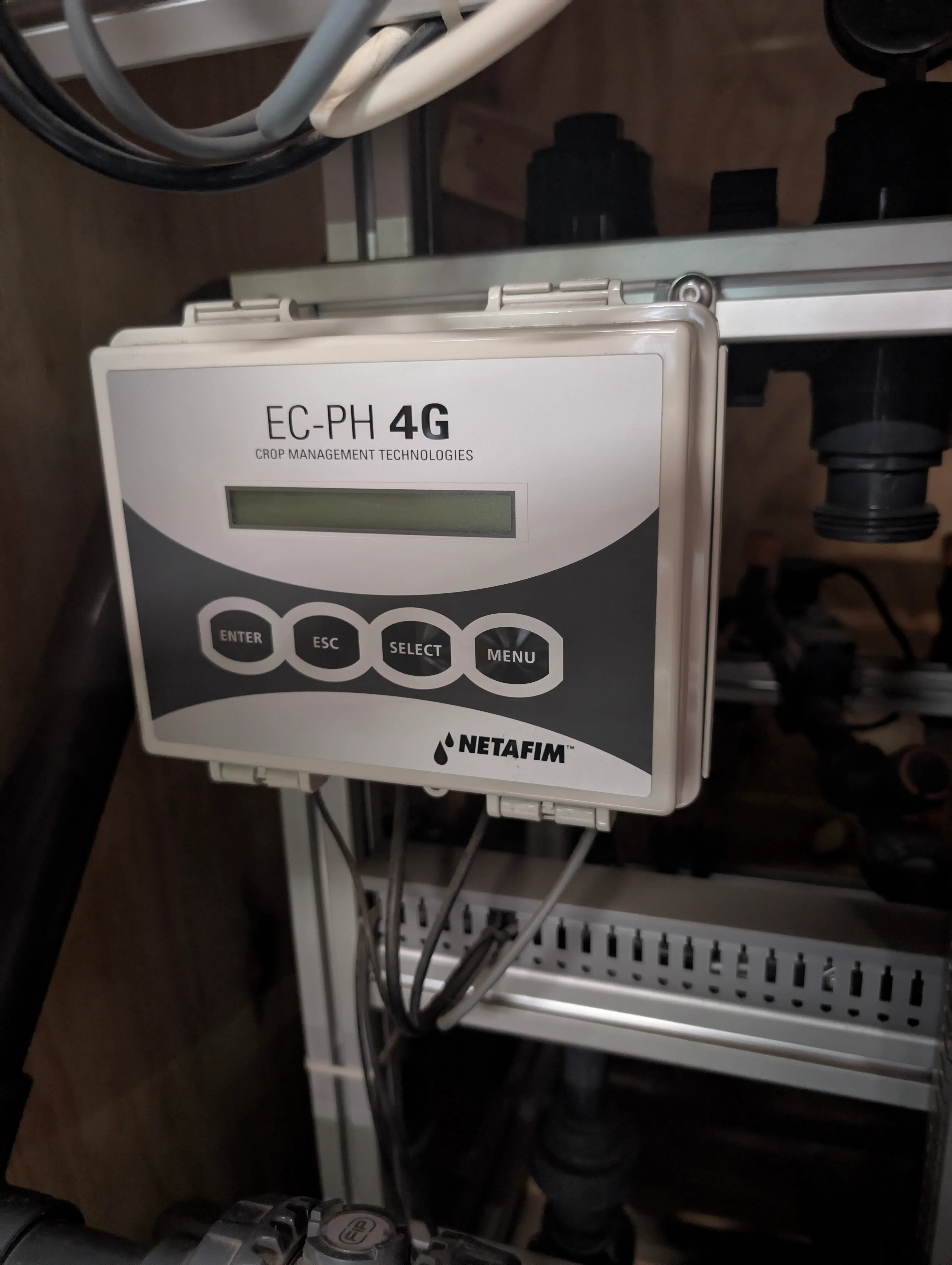 Netafim Fertikit 3GSP NPT Fertigation System with NMC Pro & Air Interface
